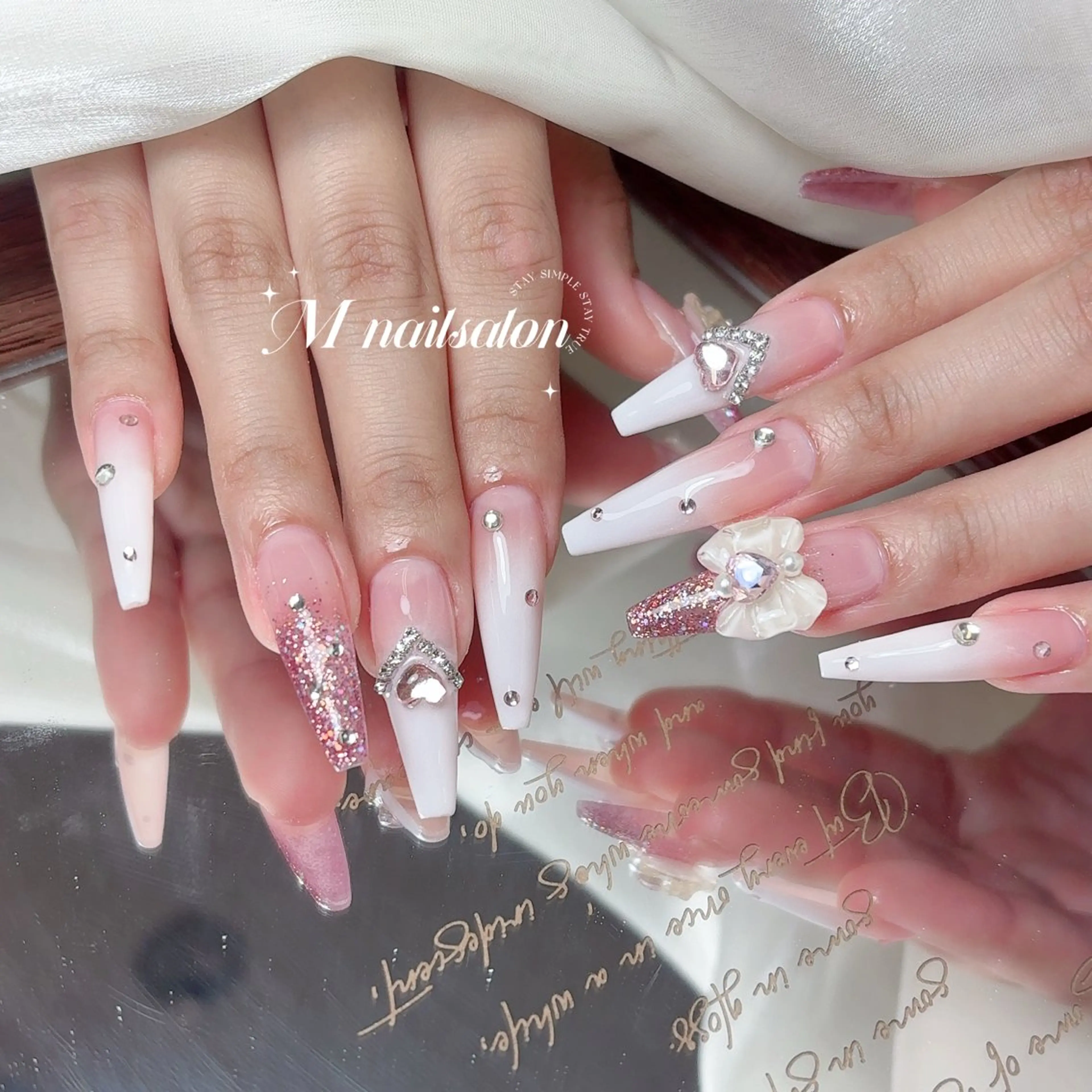 ネイル ハンドネイル M🌷nail 長さだし専門店のネイルデザイン