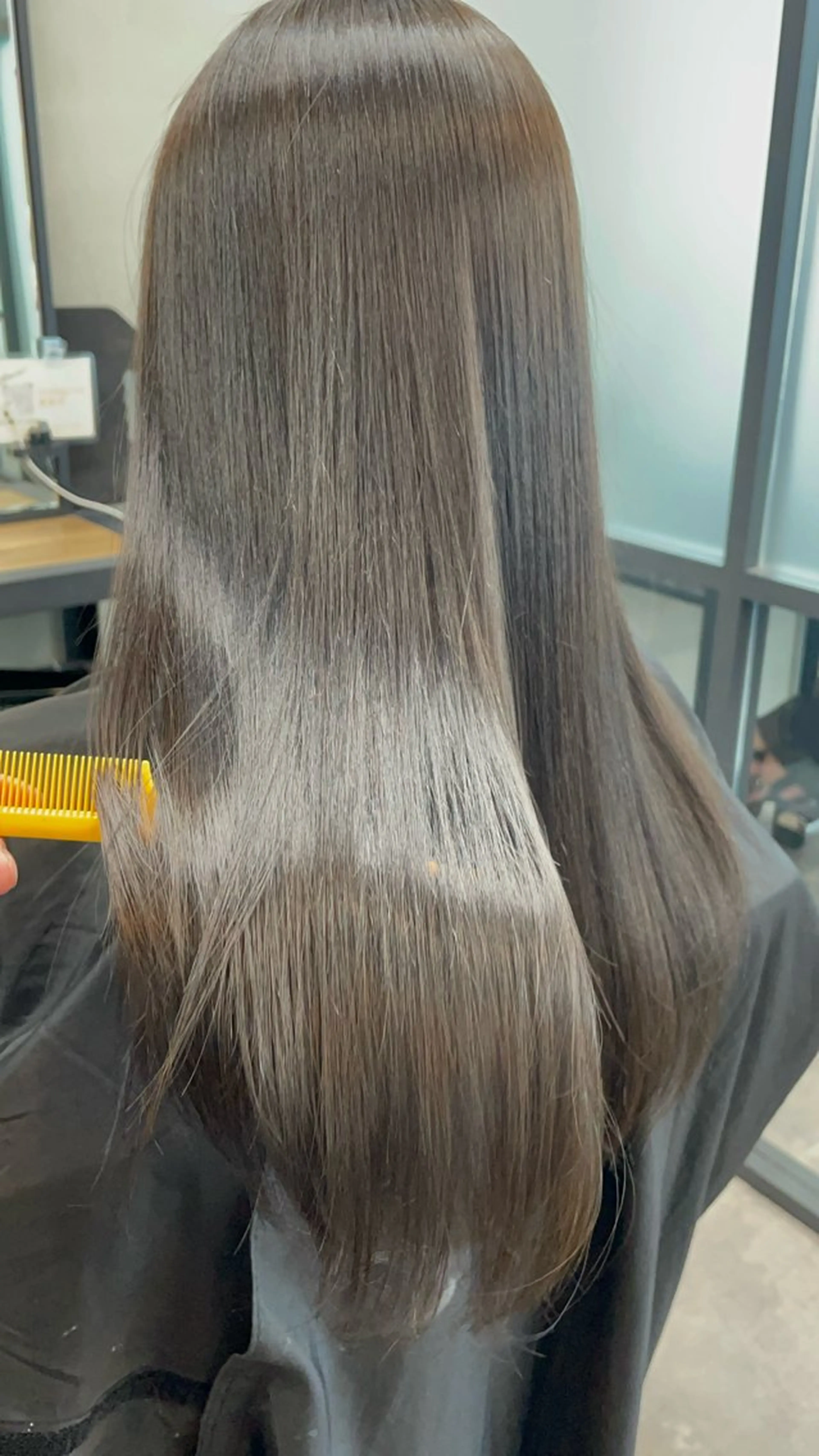 ミディアム カラー 髪質改善 ヘアカラー トリートメント ALLENhair 八尾店のヘアスタイル