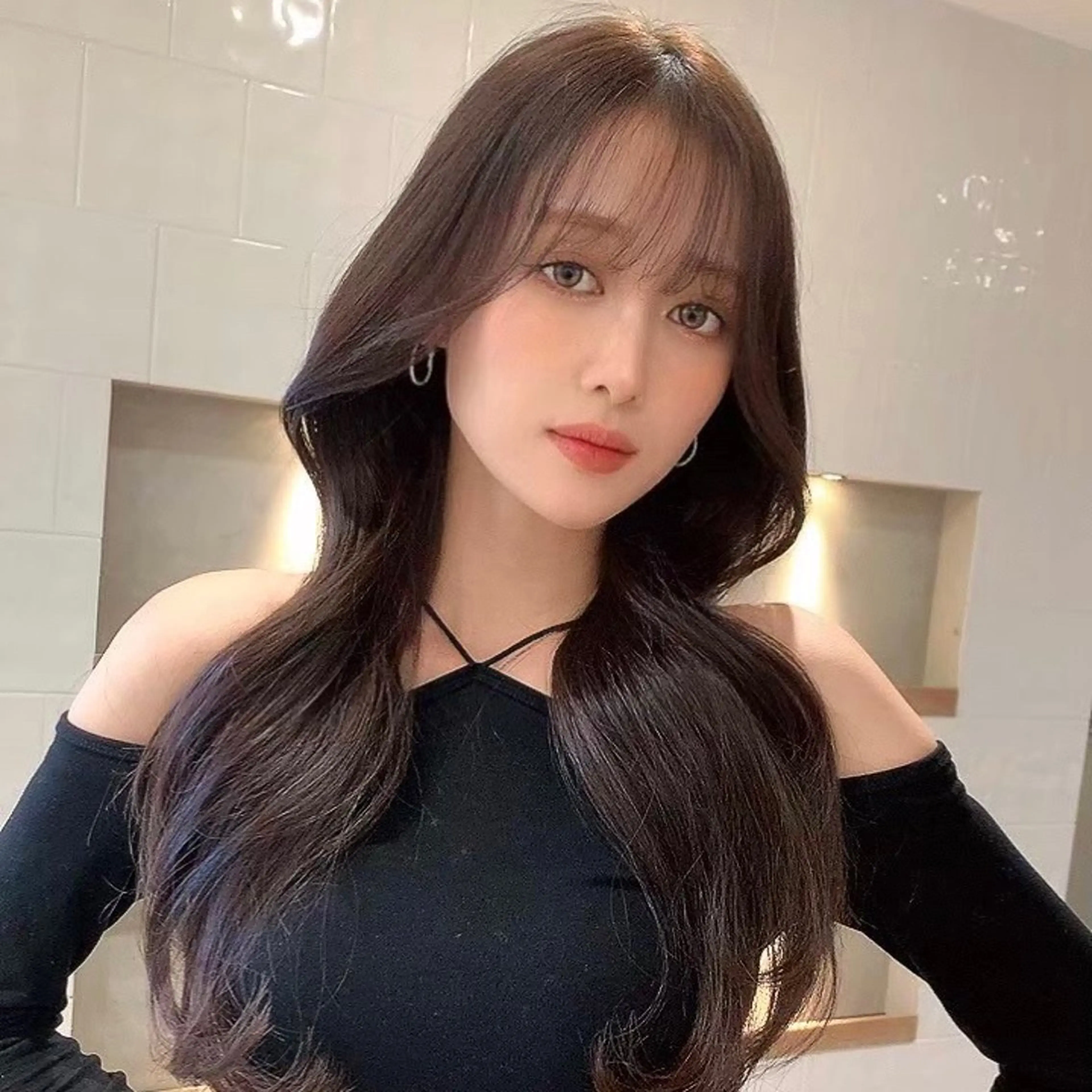ロング カラー IVY所属・🖤韓国艶髪 RINA🖤のヘアスタイル