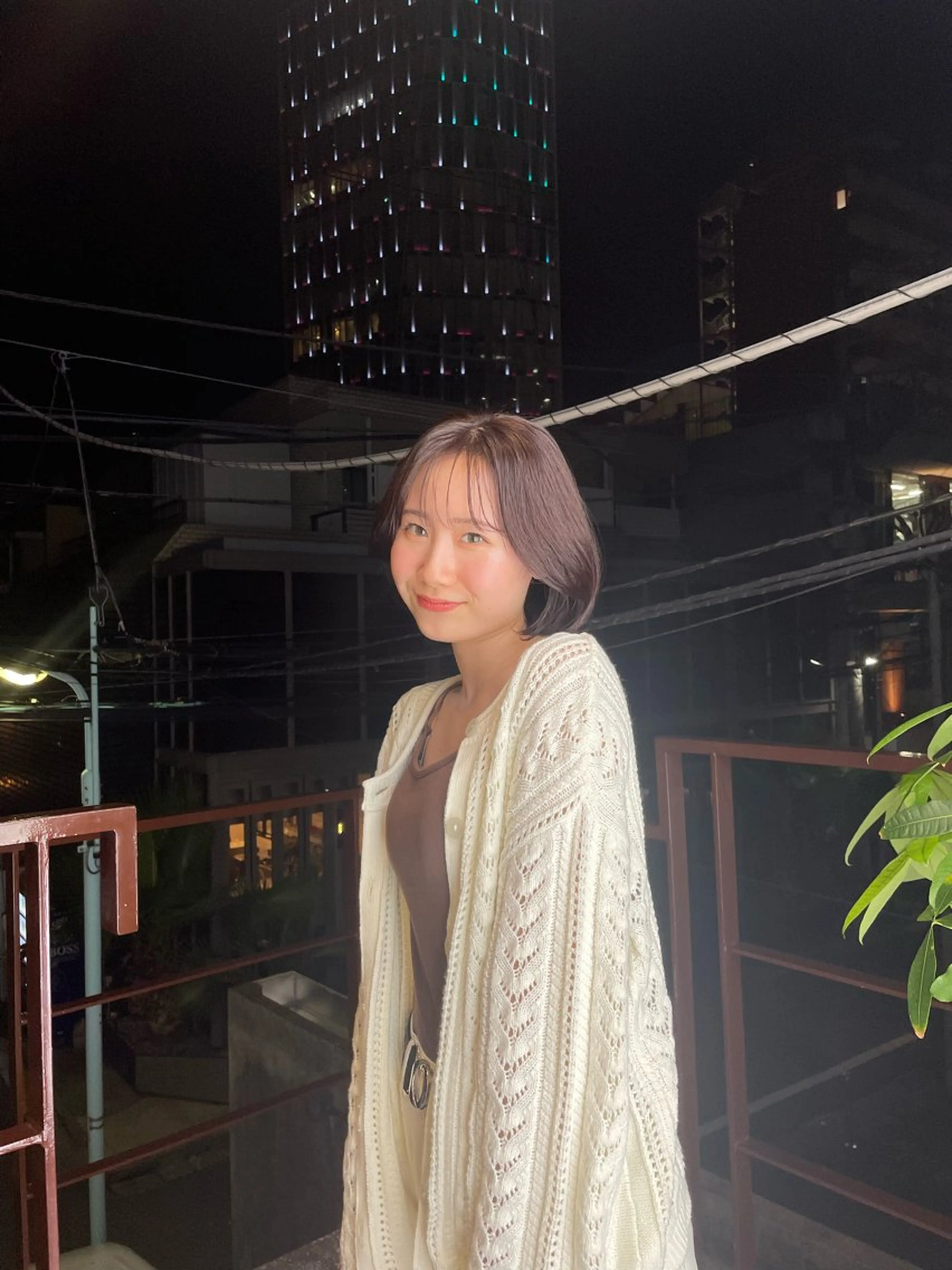 ショート カラー 🌝ぷる艶ハイトーン 柔らかヘア🍅まあやのヘアスタイル