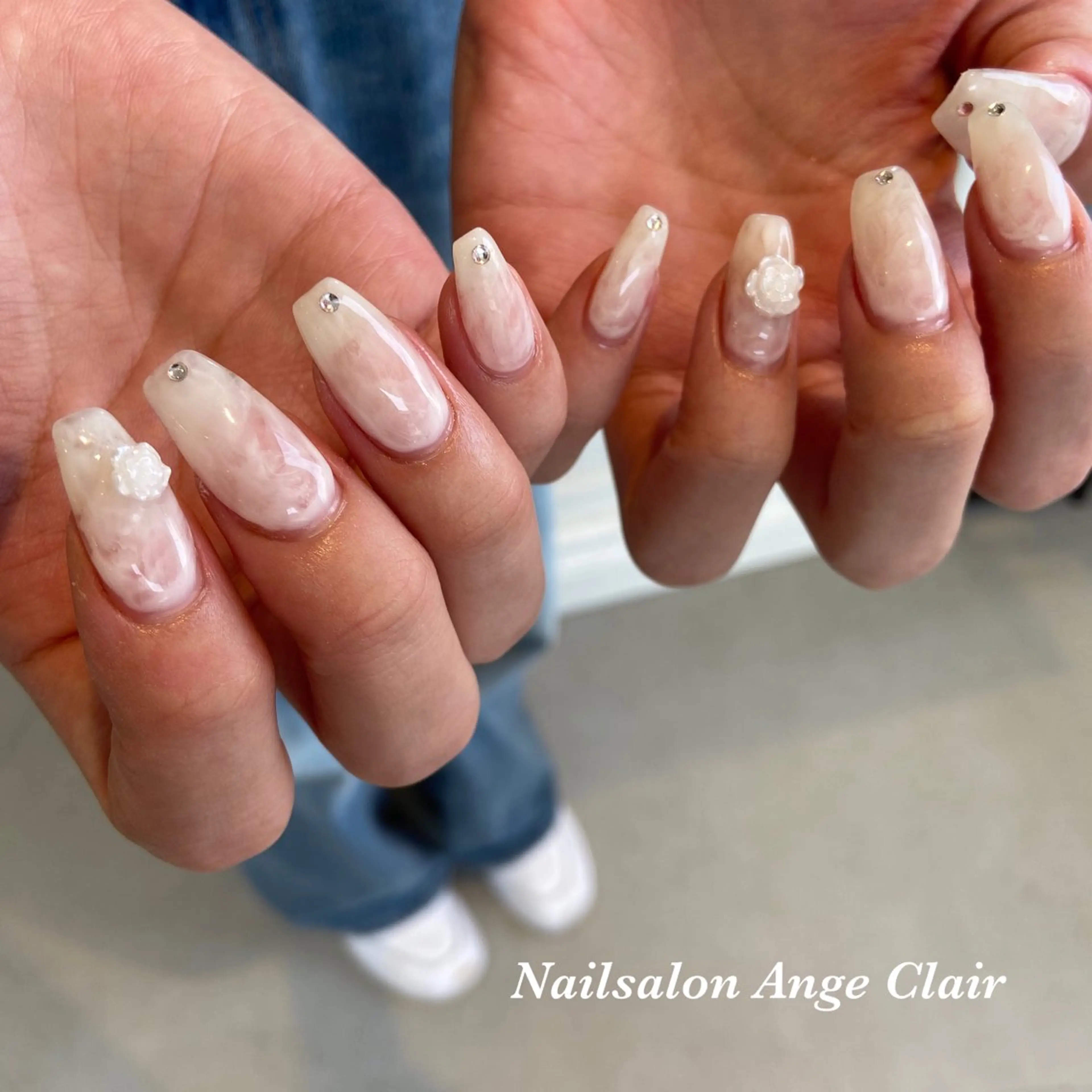 ネイル ホワイト Nailsalon Ange Clair所属・an yamaguchiのネイルデザイン