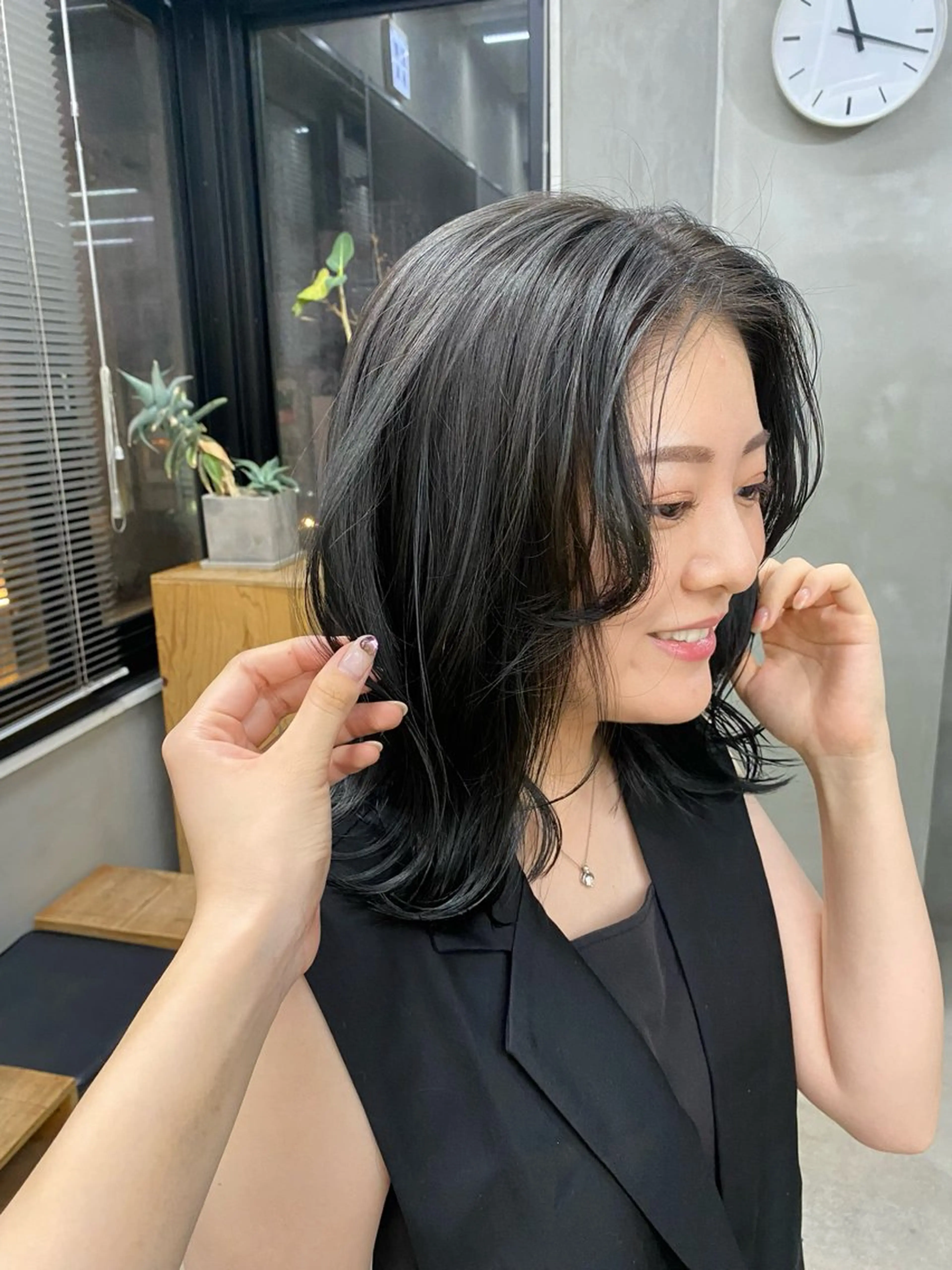 【 土日9:30 ／ 日曜18:00​〜​限定‼️】 カット¥0 ※3cm以上切らせて頂ける方のみになります🙇🏻‍♀️の写真