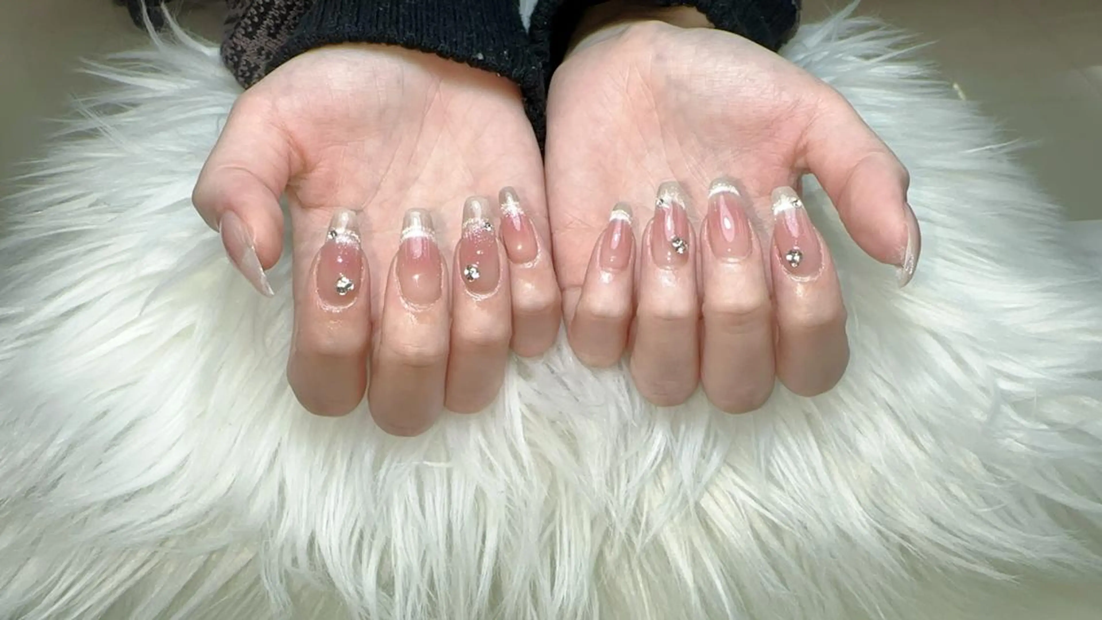 ネイル U nail 🩷 高田馬場店のネイルデザイン