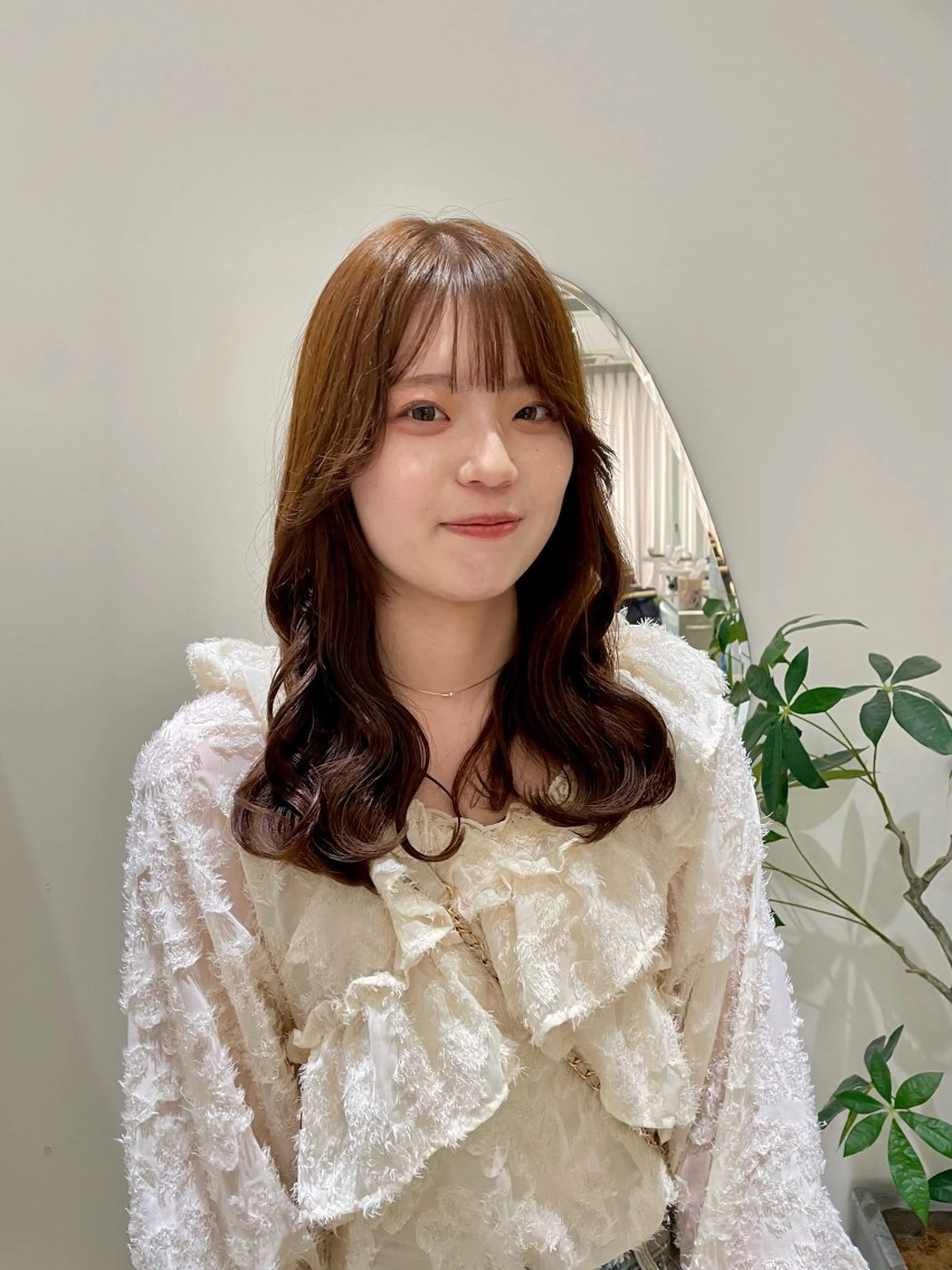 セミロング カラー フェイスレイヤー/ 小顔/髪質改善　関のヘアスタイル