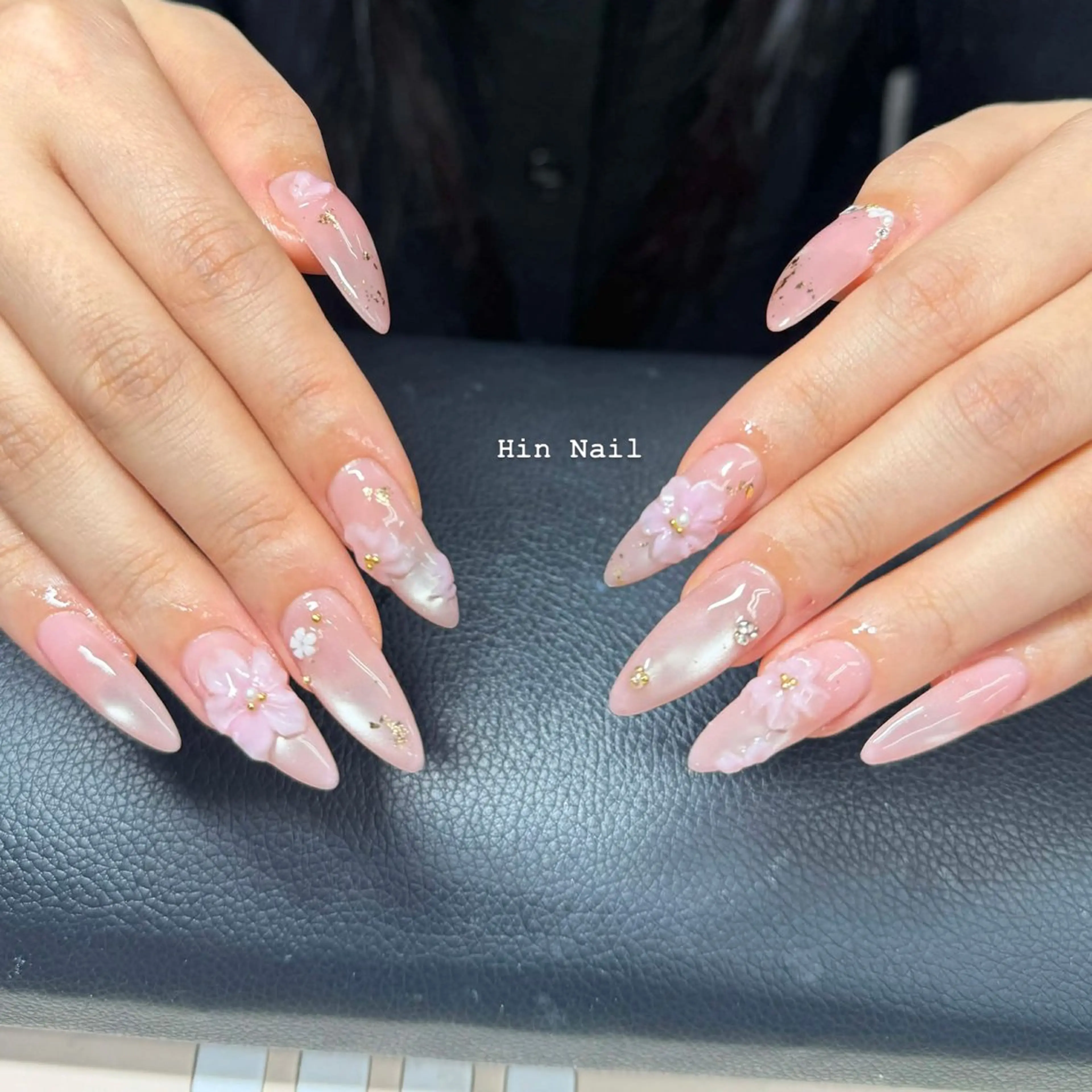 ネイル ハンドネイル HIN NAILのネイルデザイン