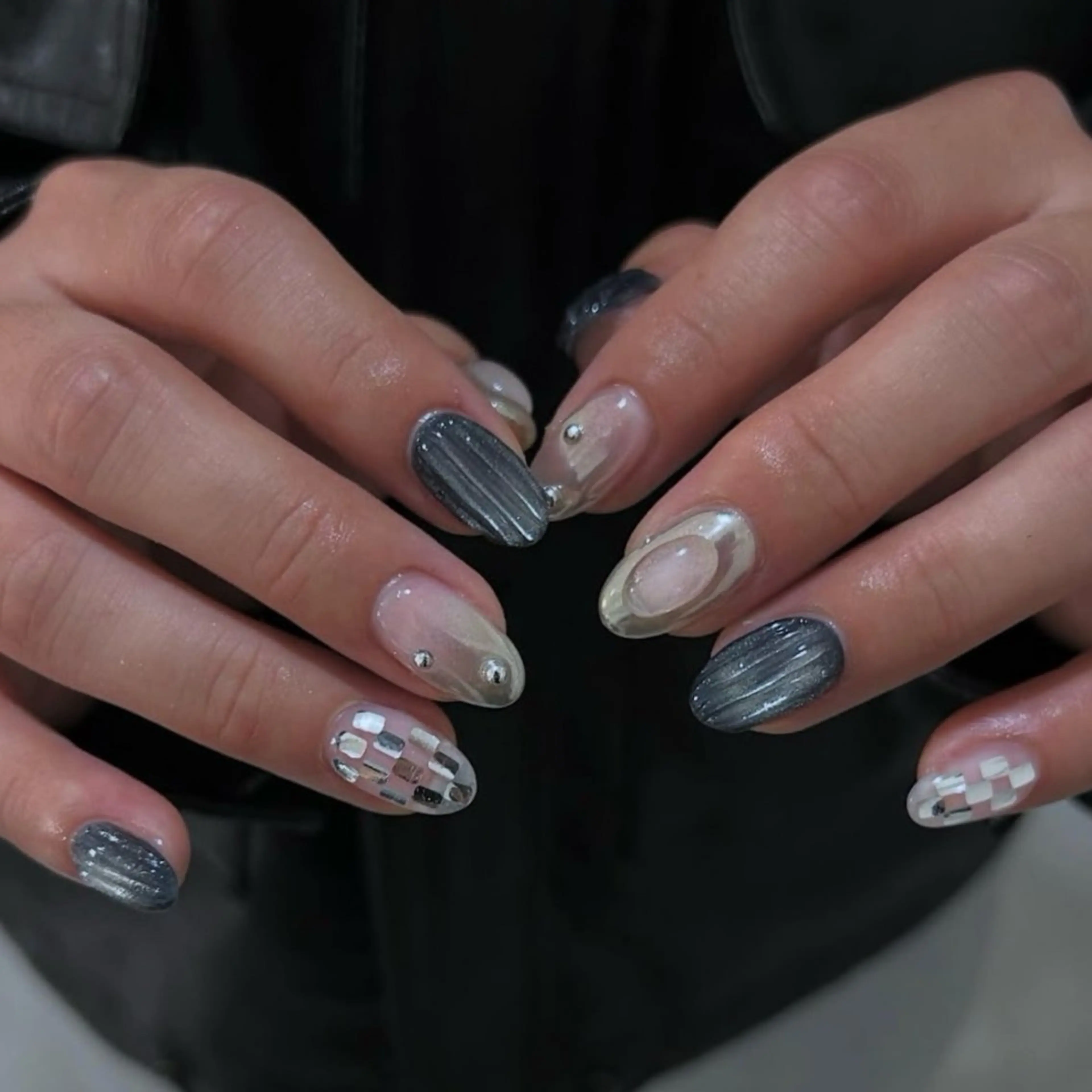 ネイル カジュアル クリアネイル キラキラネイル マグネットネイル ミラーネイル ハンドネイル ハンドケア lyly.nail所属・lylynail YUUKAのネイルデザイン