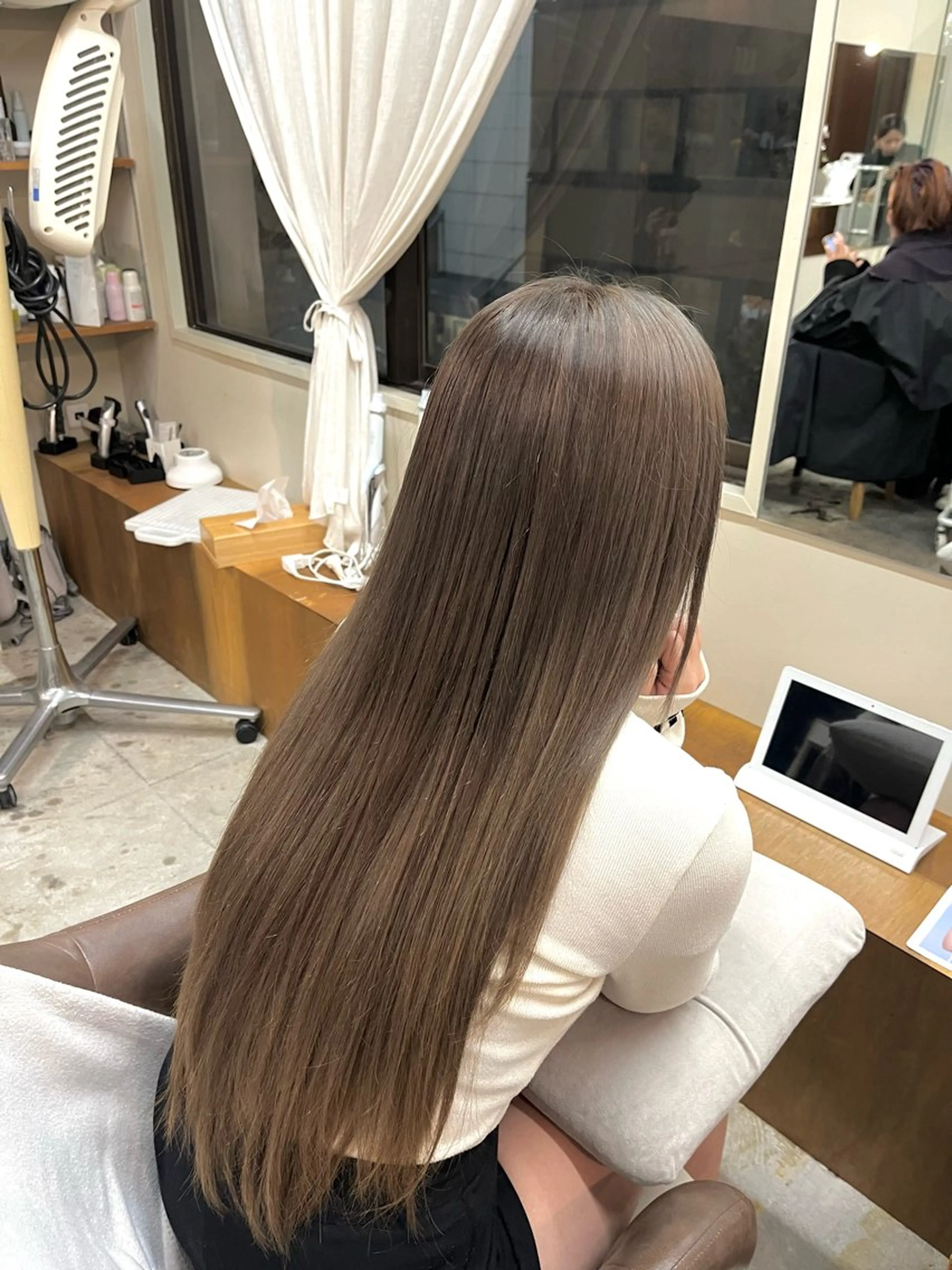 ロング カラー ヘアカラー トリートメント 🌼花屋併設🌼 木下奈々望のヘアスタイル