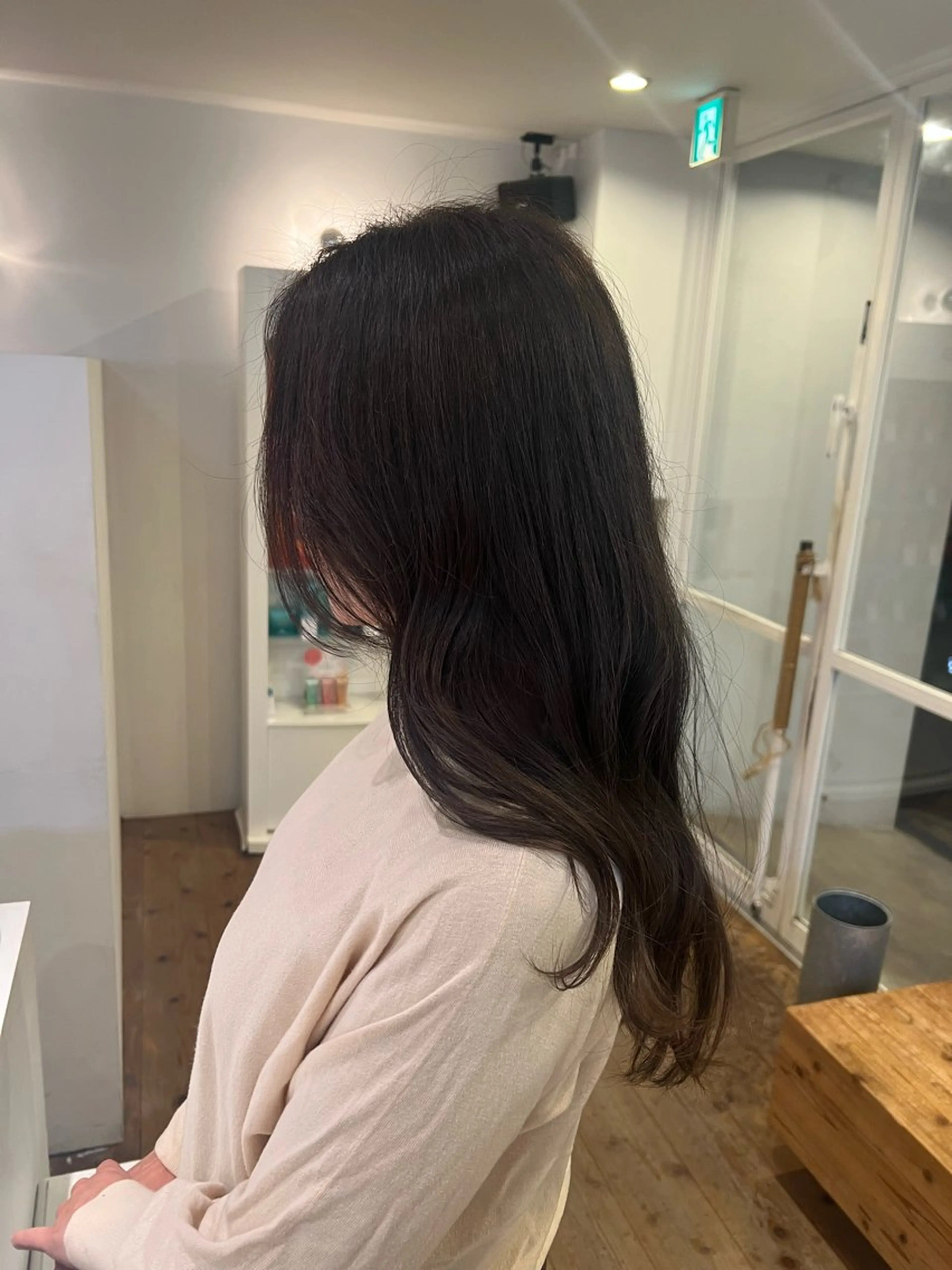 カラー 『YARD.』 森崎 優菜のヘアスタイル