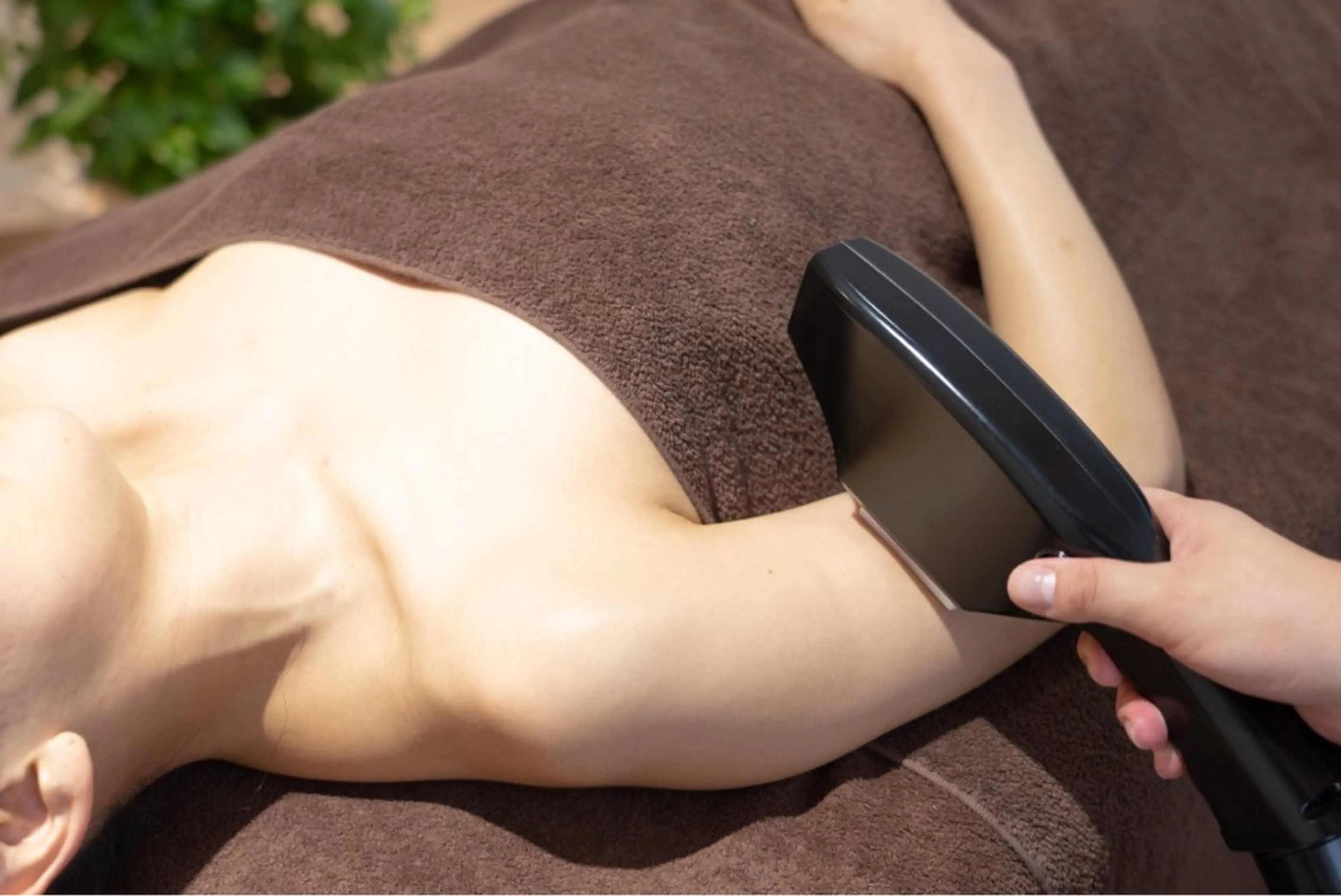 【学生限定👨🏻‍🎓】全身（顔のみ）の写真