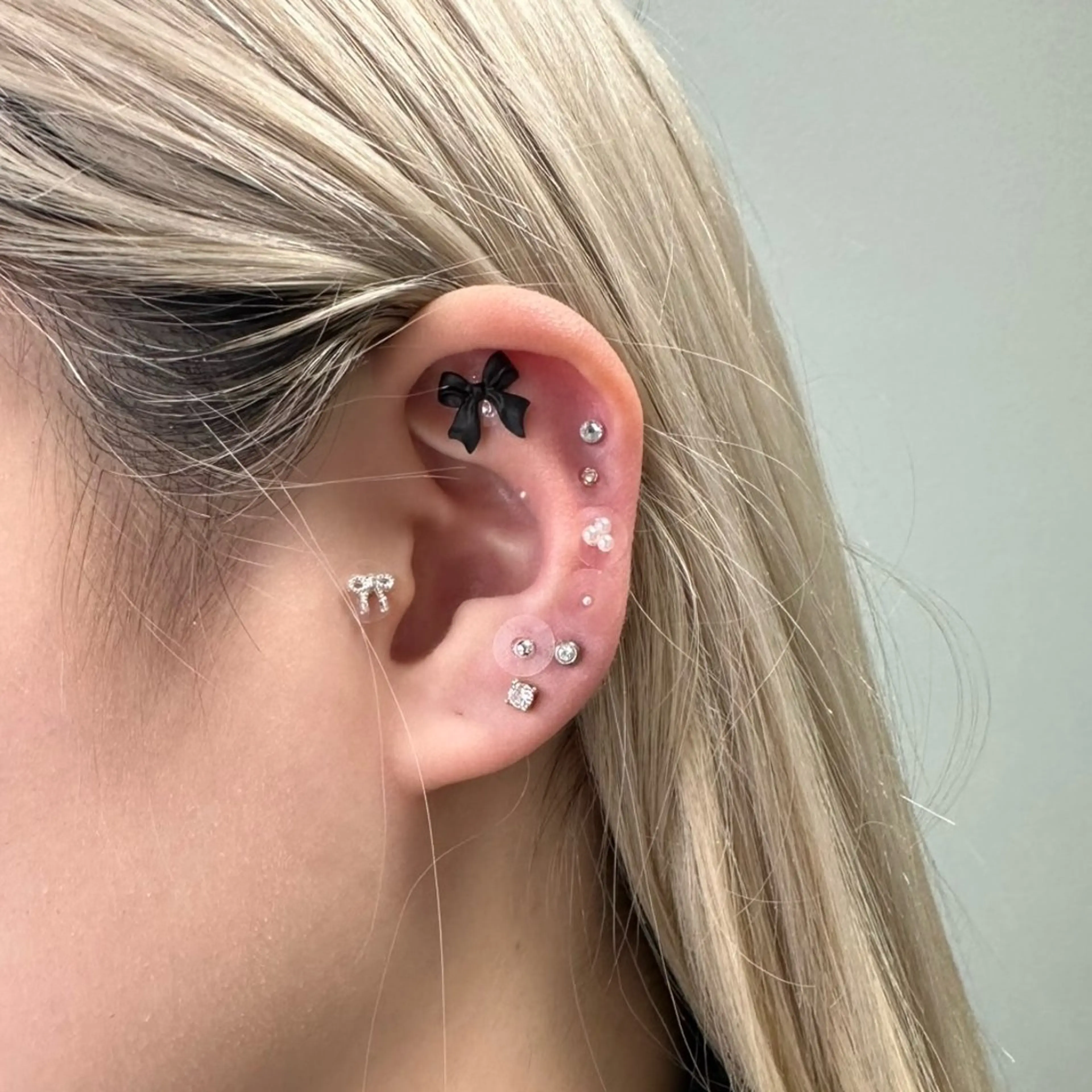 【snsで大バズり中✨️】耳つぼジュエリー👂🏻✨️「お試しサンプルコース」片耳5個ずつの計10個の写真