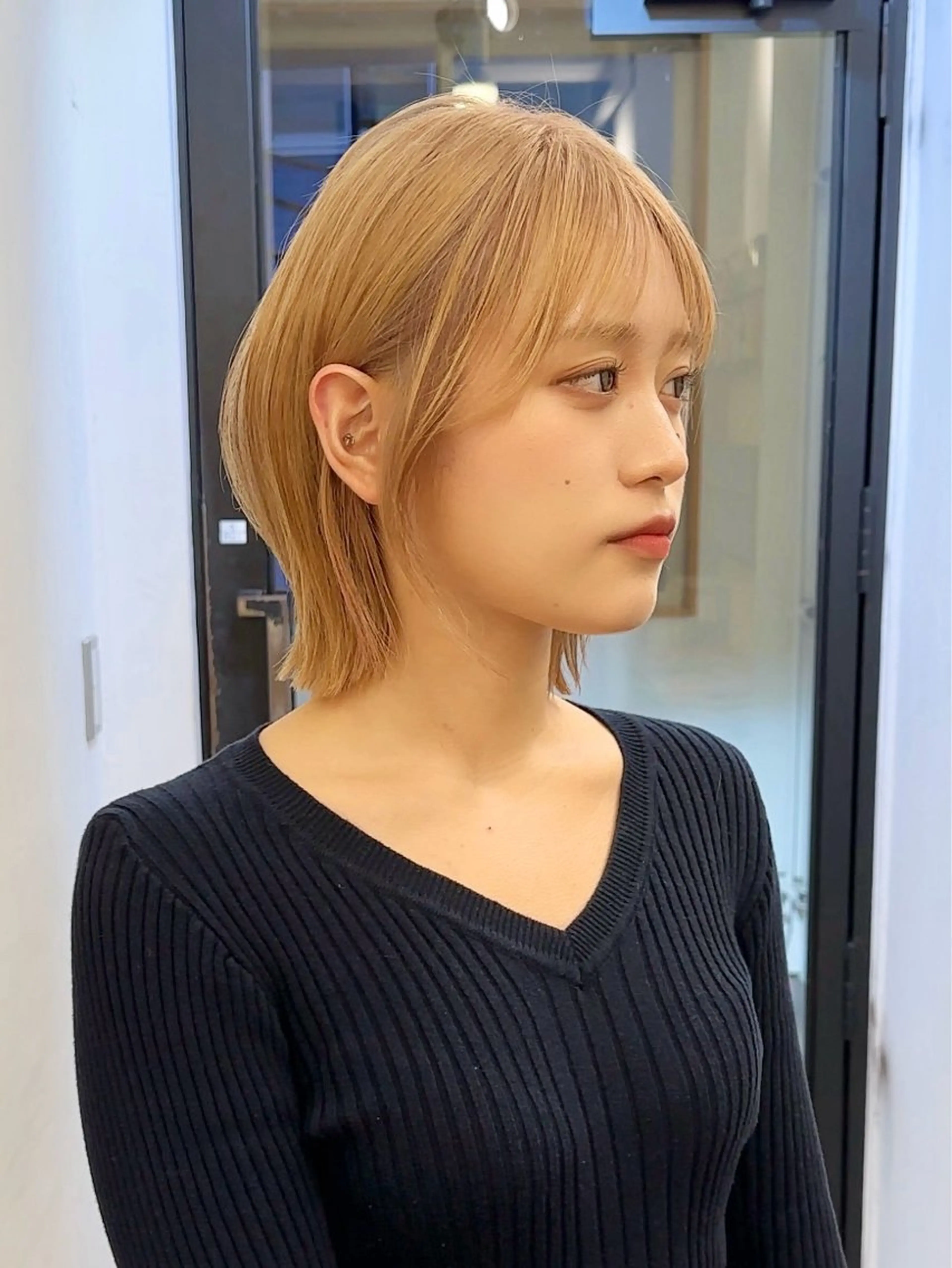 ショート カラー ベージュカラー ブリーチ ボブ くびれヘア カット ヘアカラー トリートメント 似合わせボブ/ハイ トーン/hisatoのヘアスタイル