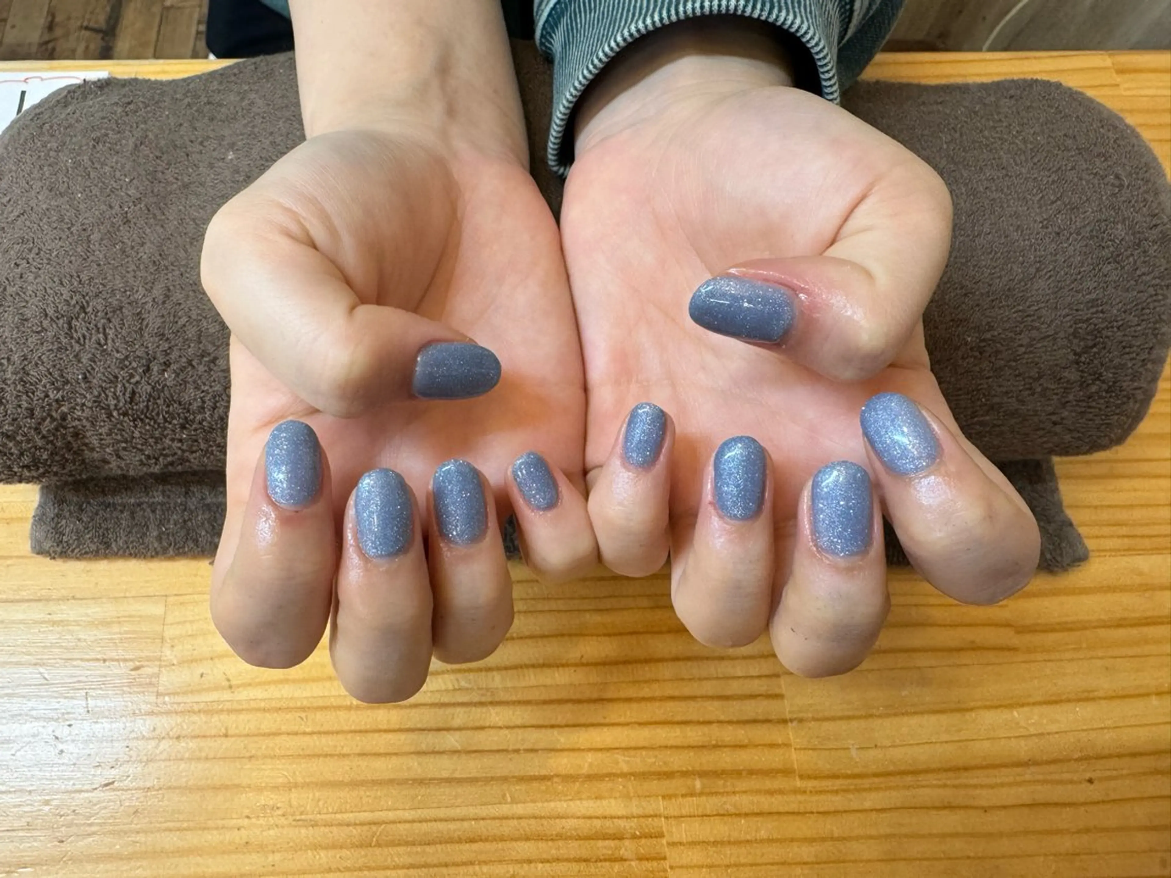 カラー 小西 美桜のネイルデザイン