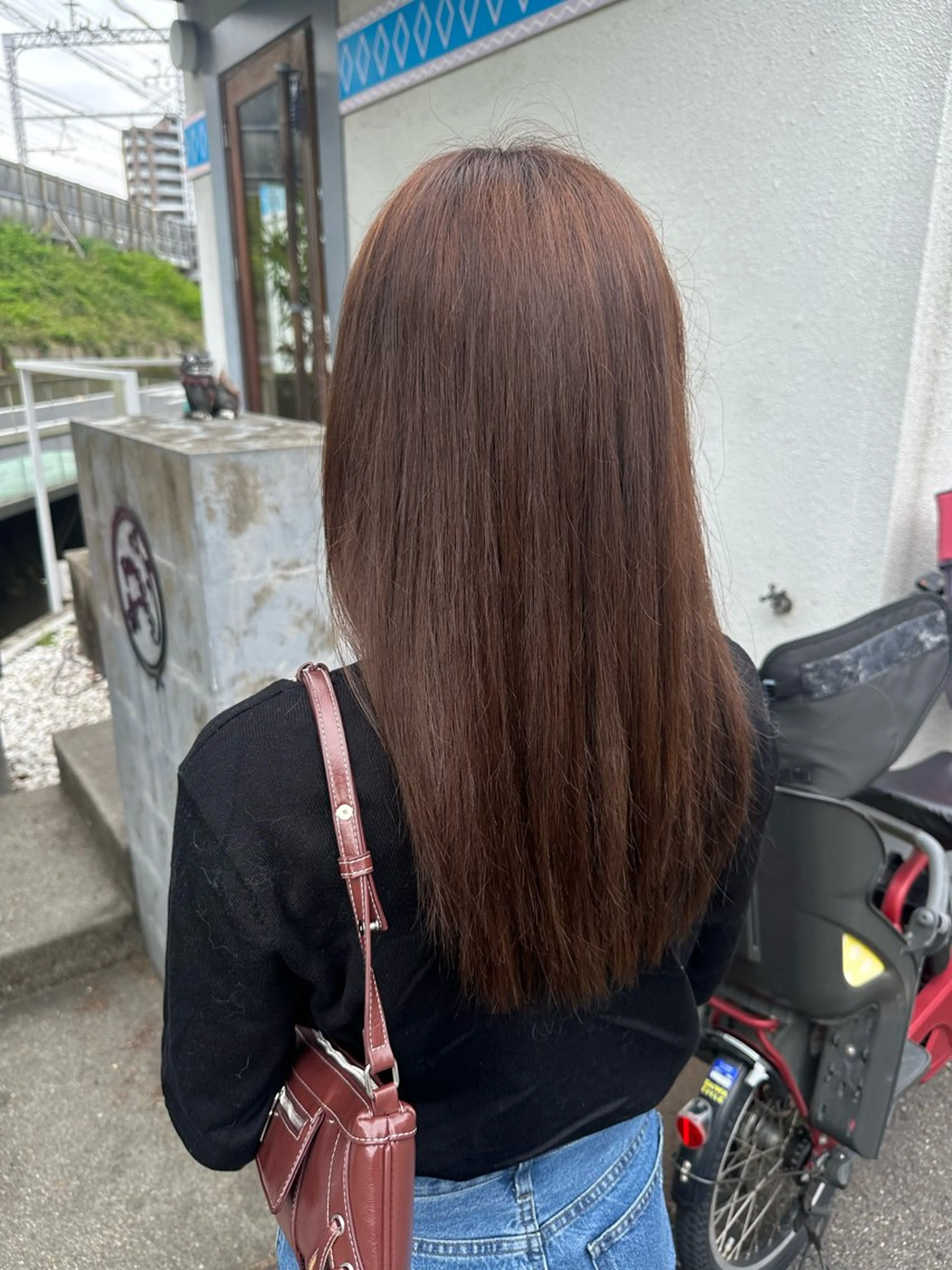 ロング カラー ヘアカラー 足立 芹音のヘアスタイル