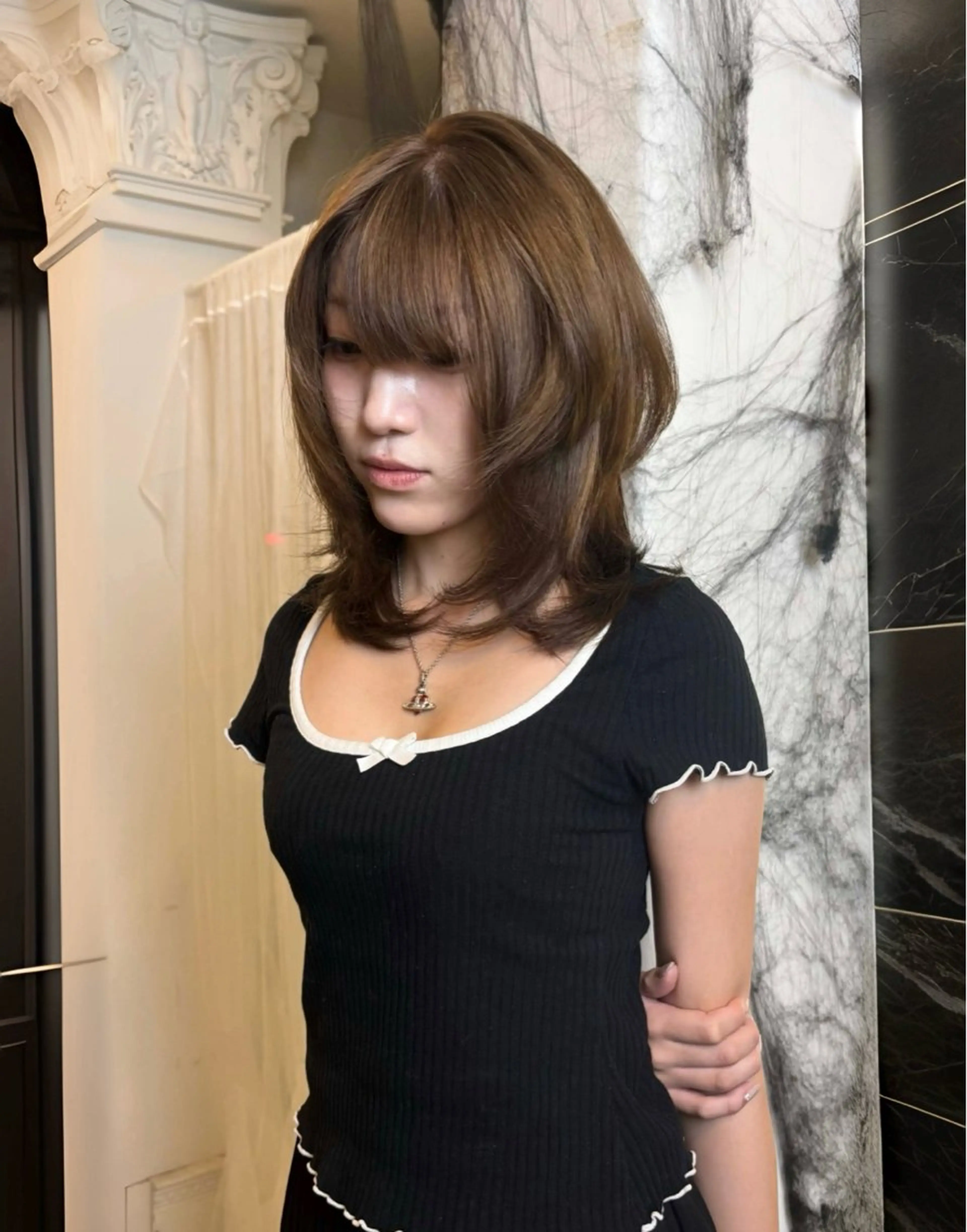 ミディアム カラー Mikoto /透明感/赤消/原宿のヘアスタイル