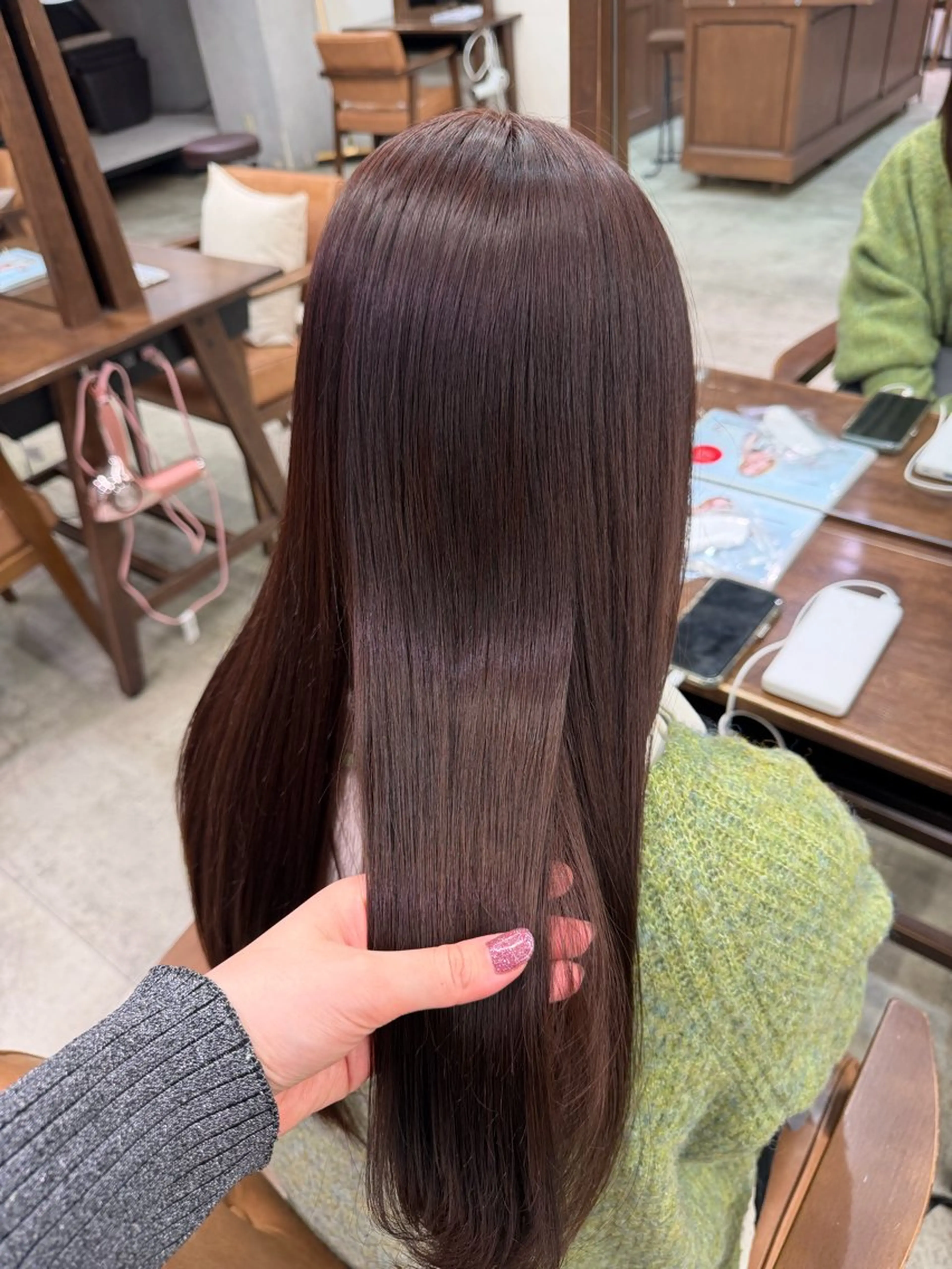 ロング Unami/新宿 TSUKIのヘアスタイル