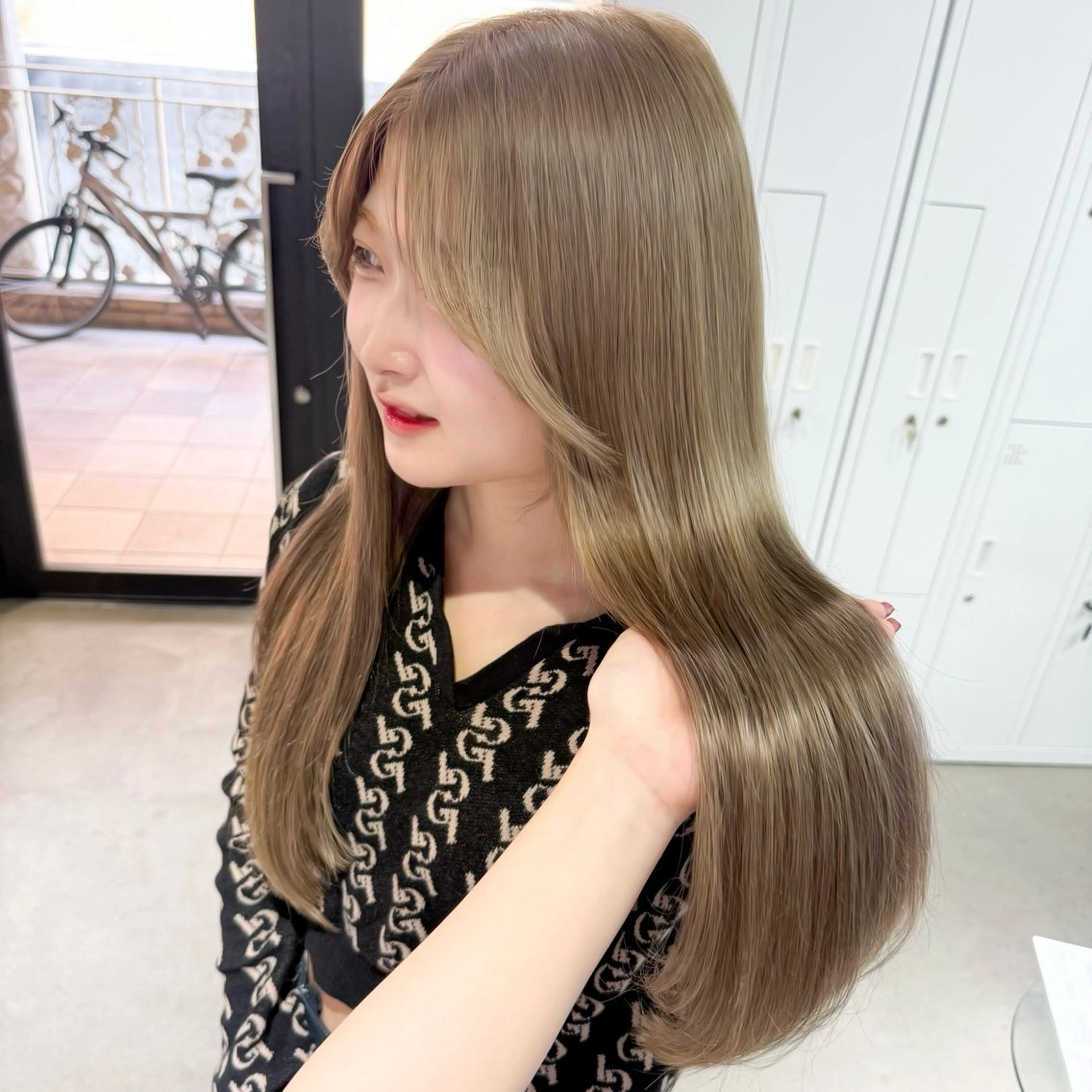 ロング カラー ヘアカラー 🎀ミルクティー/暖 色×レイヤー/マリアのヘアスタイル