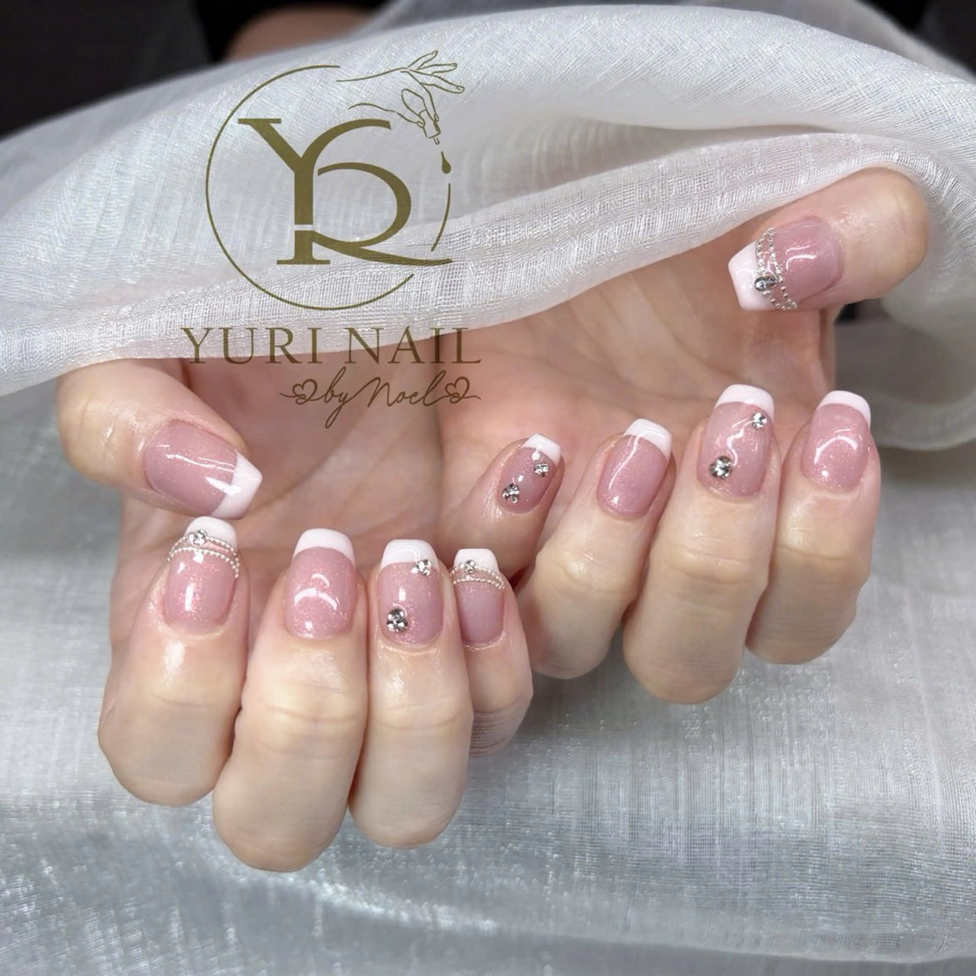 ネイル チークネイル フットネイル フレンチネイル グラデーション キラキラネイル ハンドネイル フットネイル ハンドケア YURI Nail Funabashiのネイルデザイン