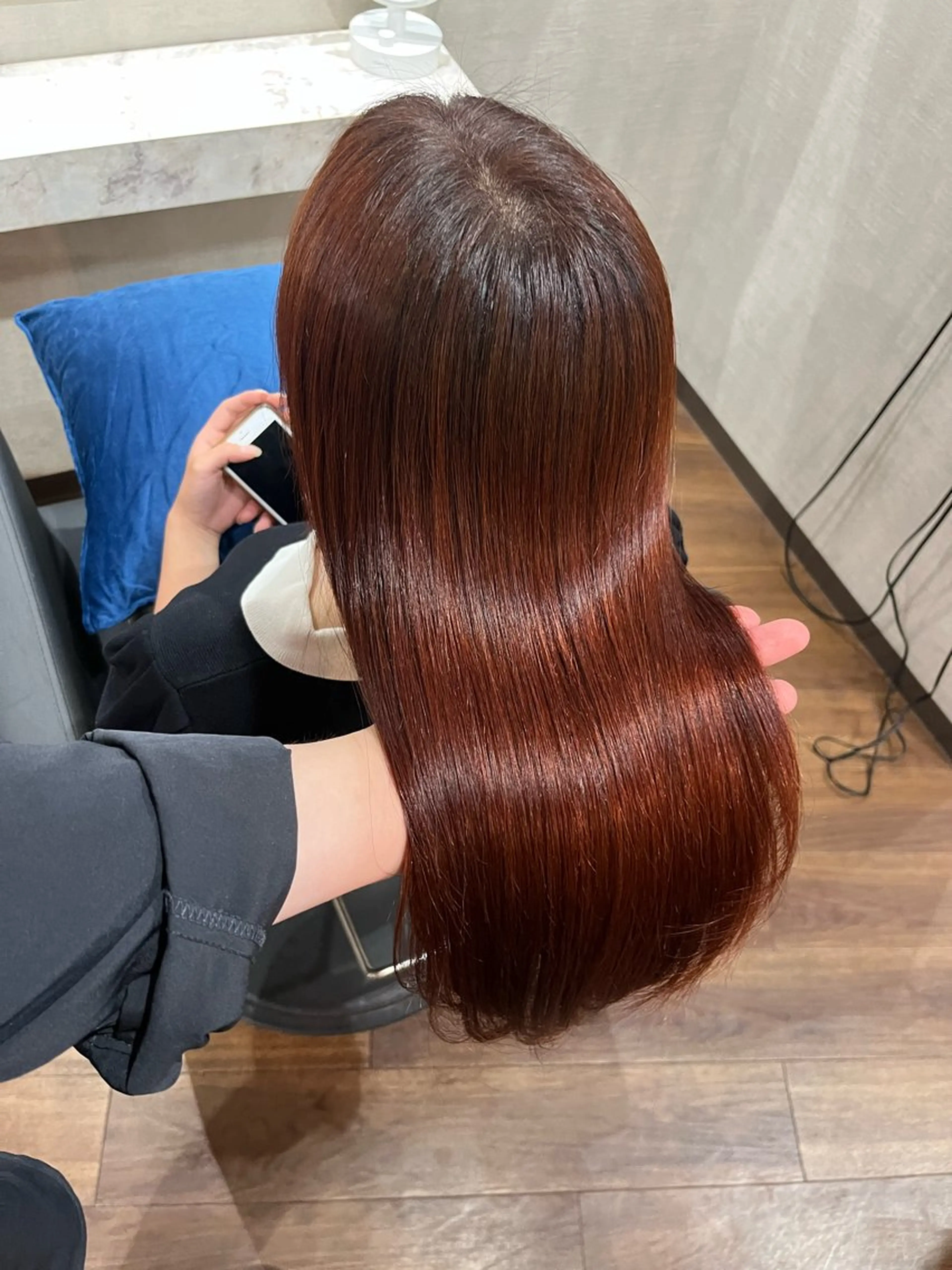 セミロング カラー オレンジ 髪質改善 トリートメント カット ヘアカラー トリートメント 髪質改善特化 長澤友哉のヘアスタイル