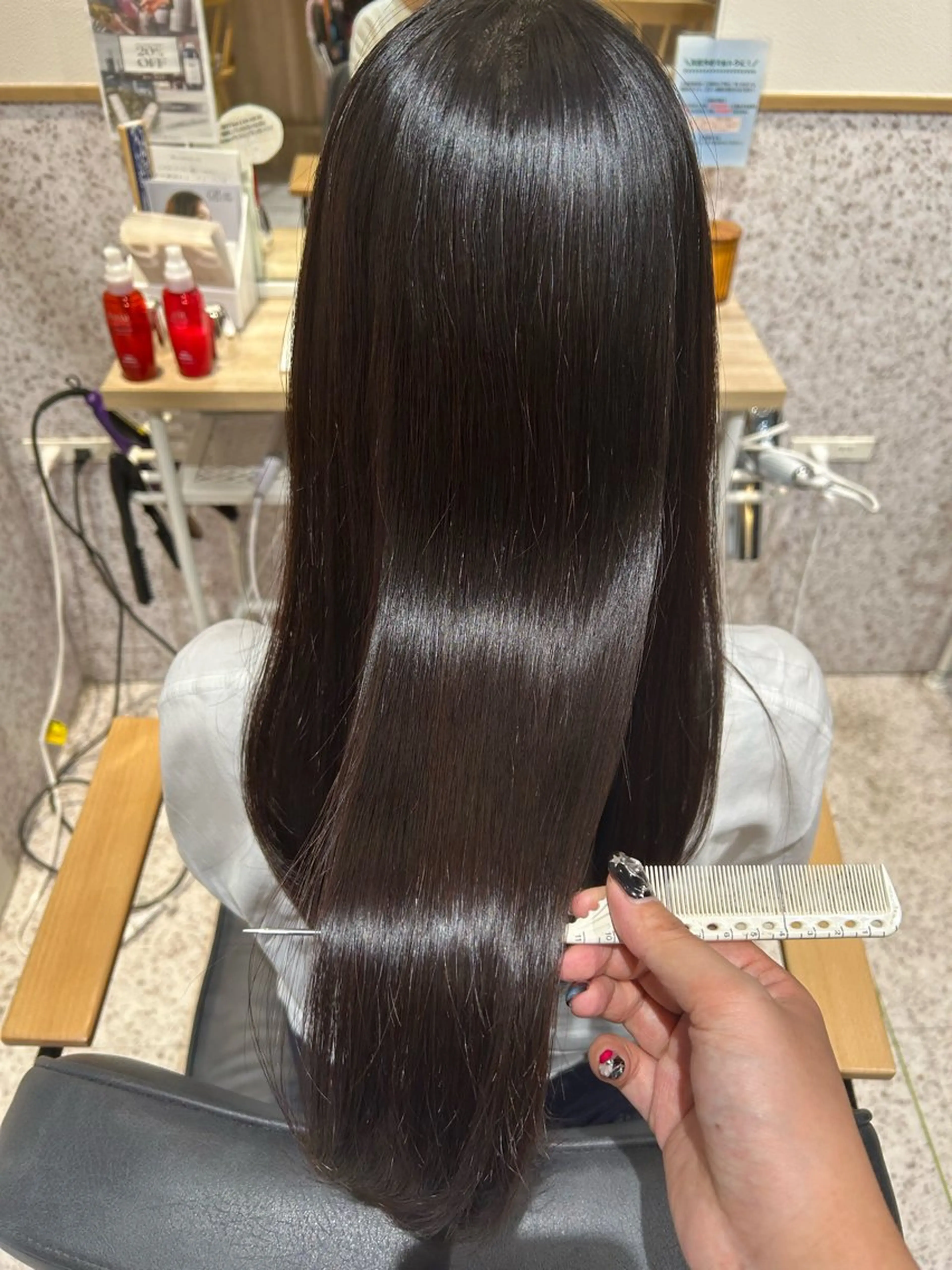 ロング ♡ハイトーン★ ネイル/しの♡のヘアスタイル