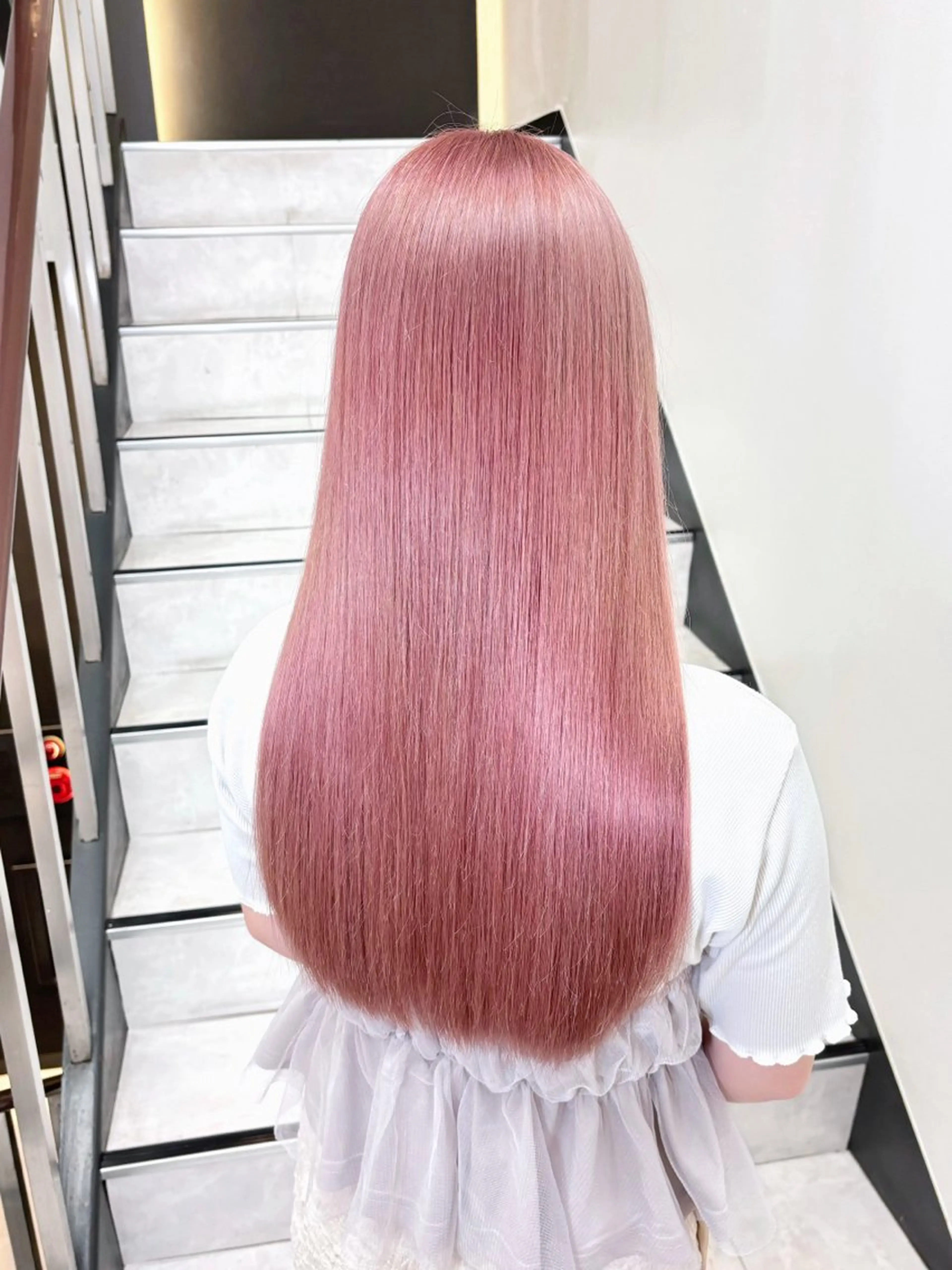 ロング ヘアカラー トリートメント 艶髪／透け感カラー ／ＲＹＯのヘアスタイル