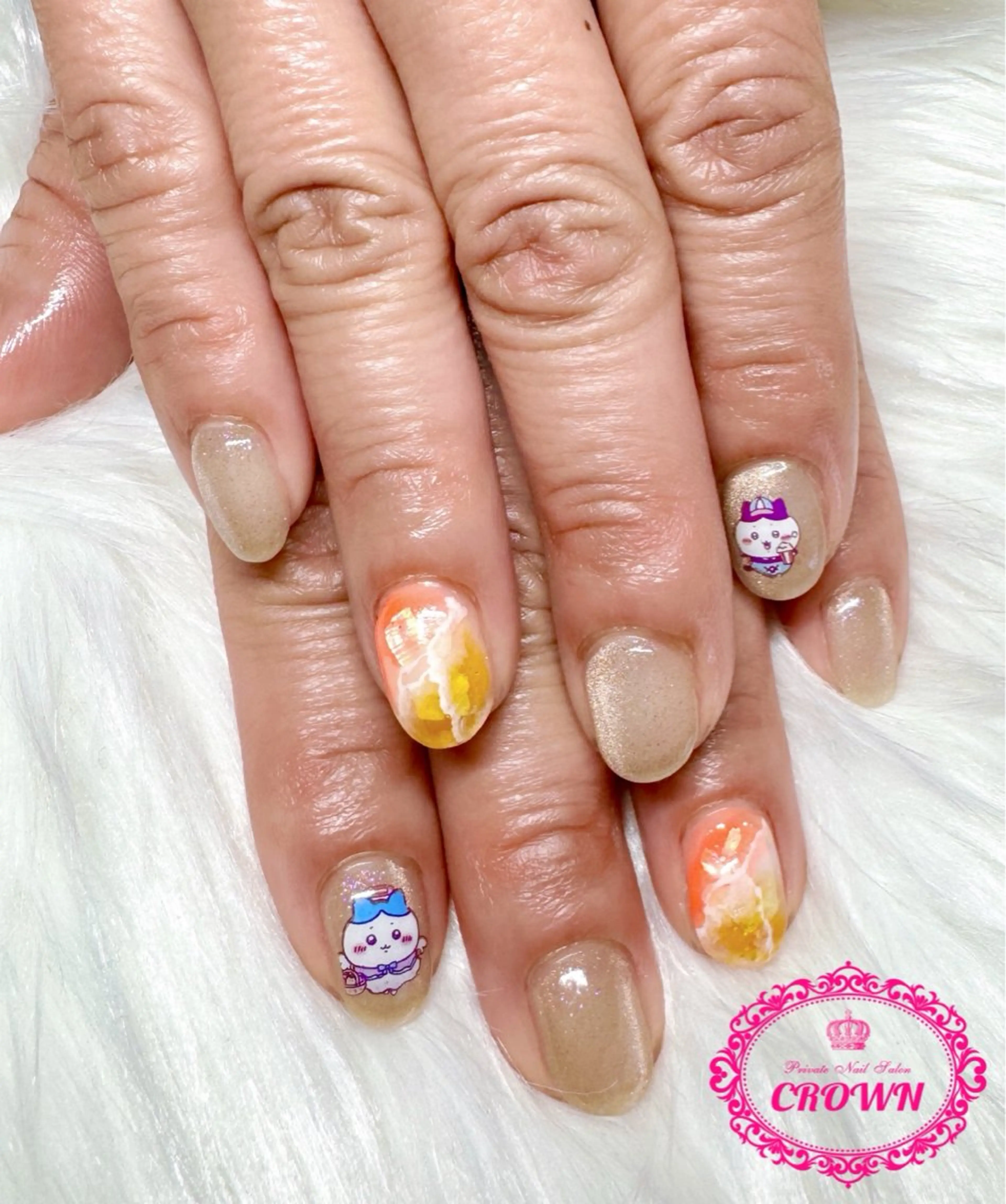 ネイル CROWN プライベートサロンのネイルデザイン