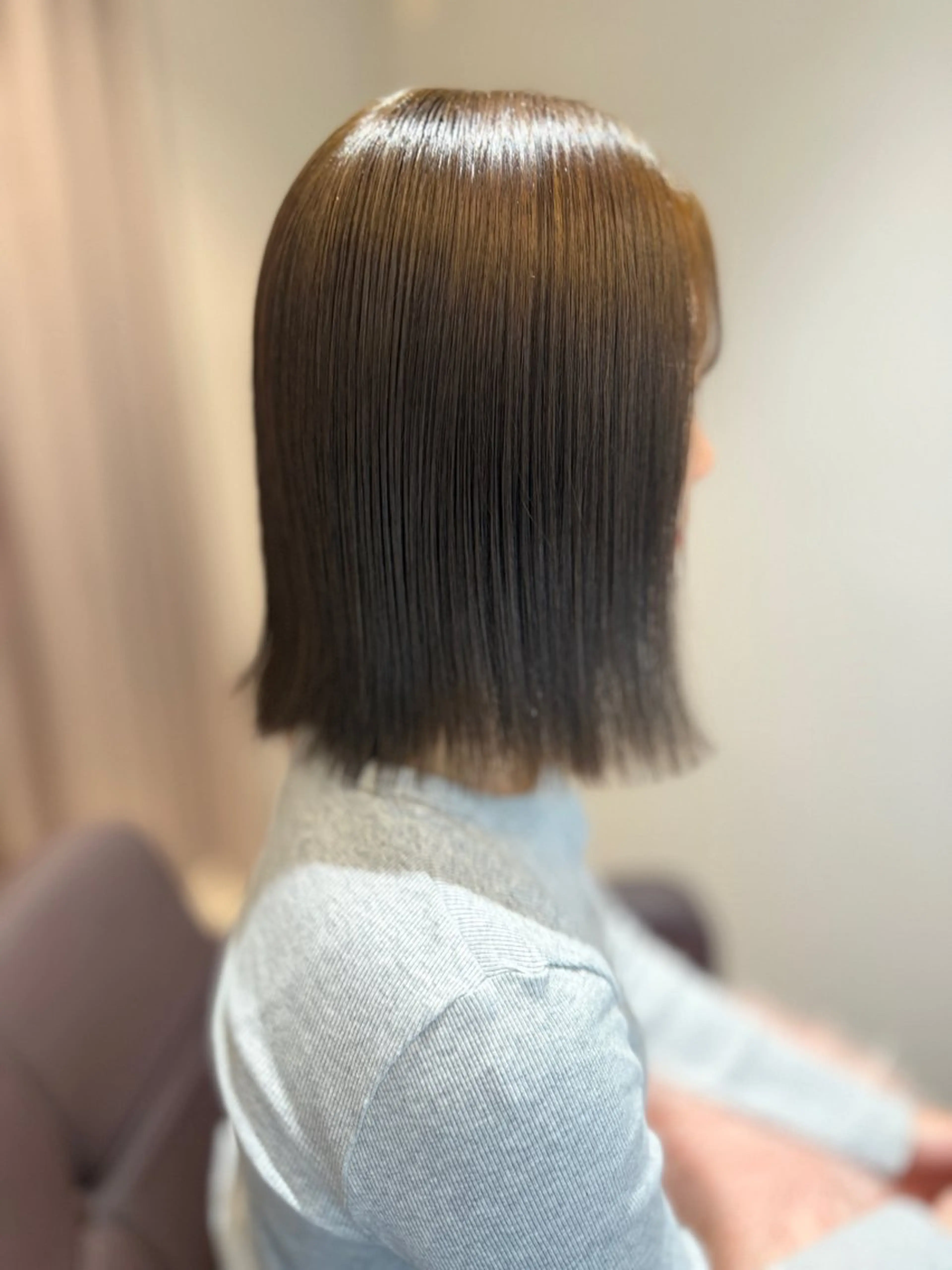 ショート カラー 髪質改善カラー ベージュ🤎YUMEのヘアスタイル