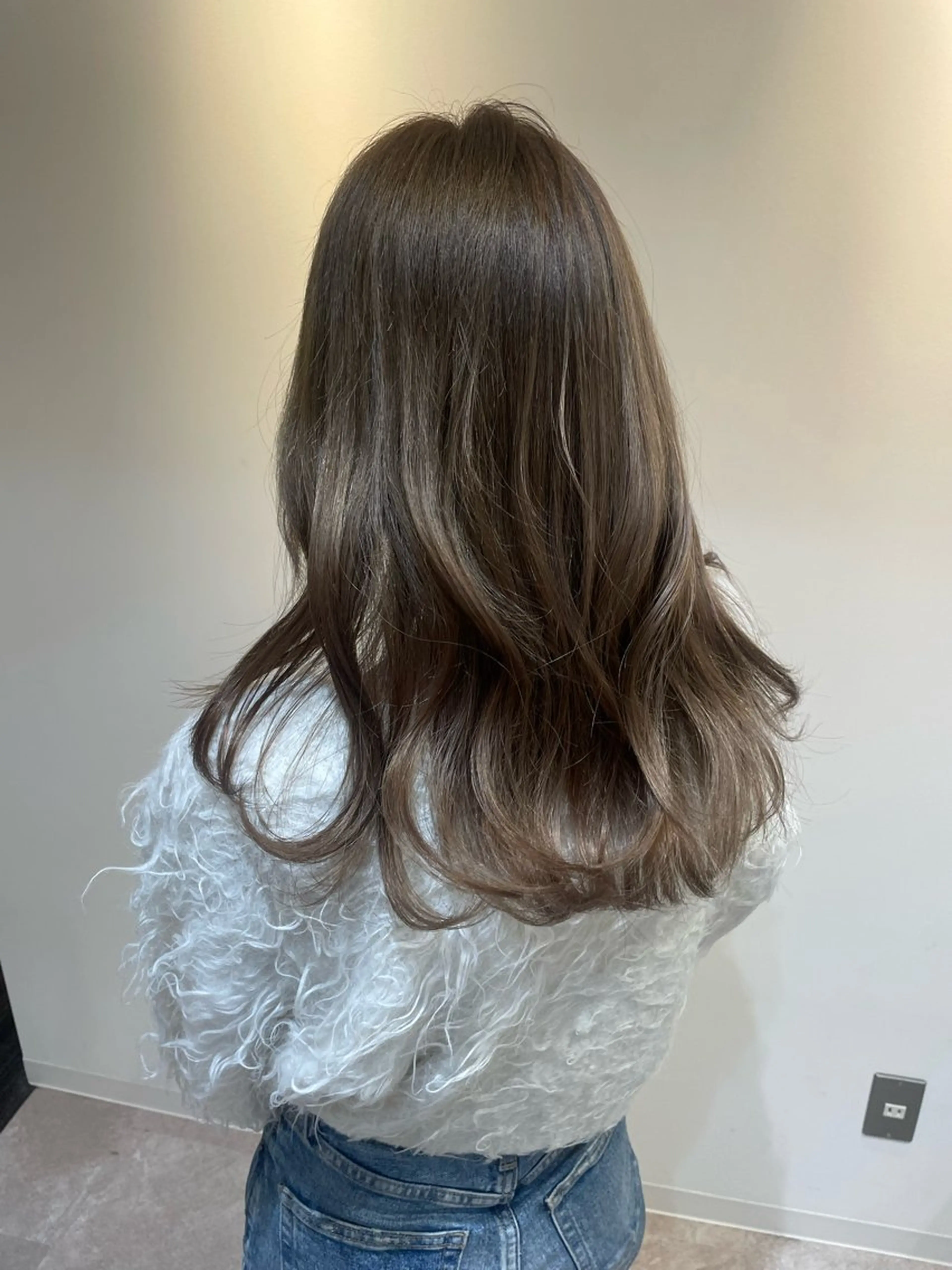 ミディアム nao .のヘアスタイル