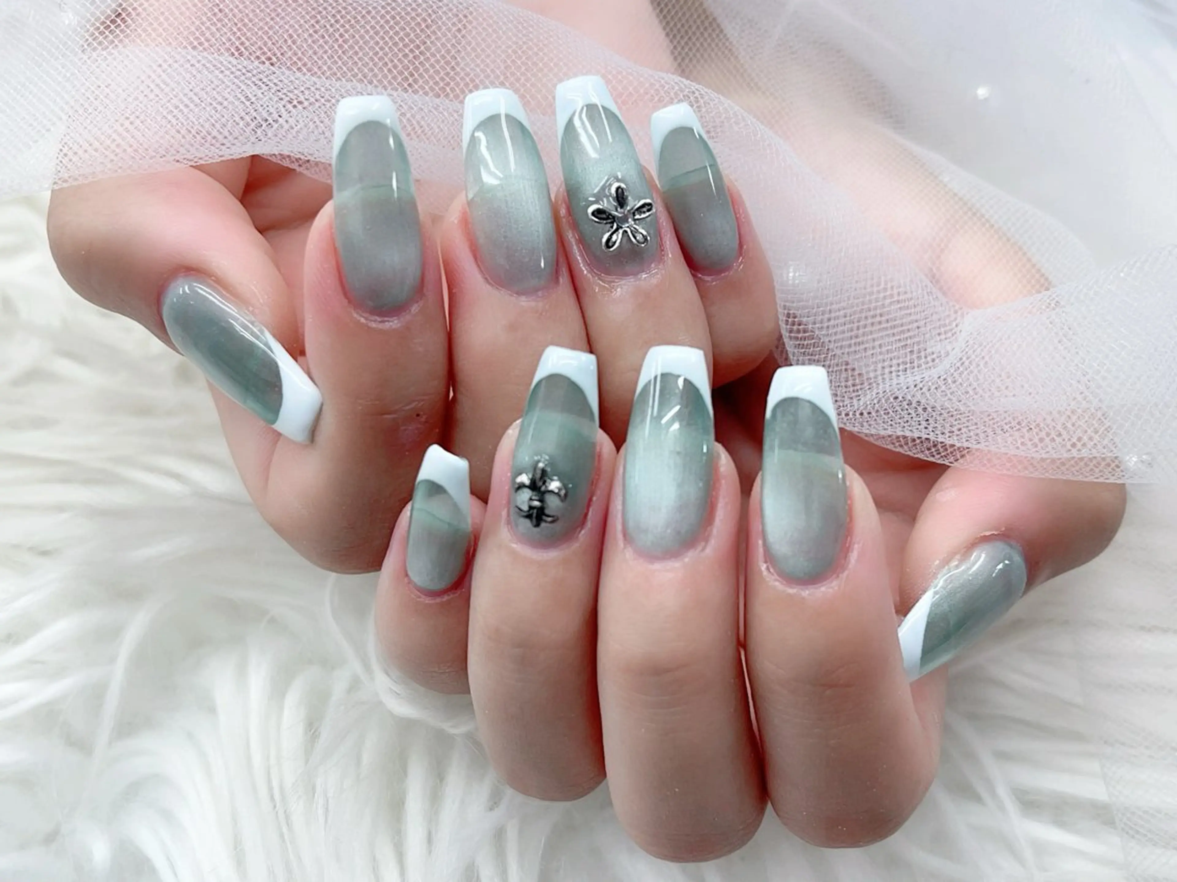 メンズ ネイル ハンドネイル Bloom スカルプ専門店のネイルデザイン