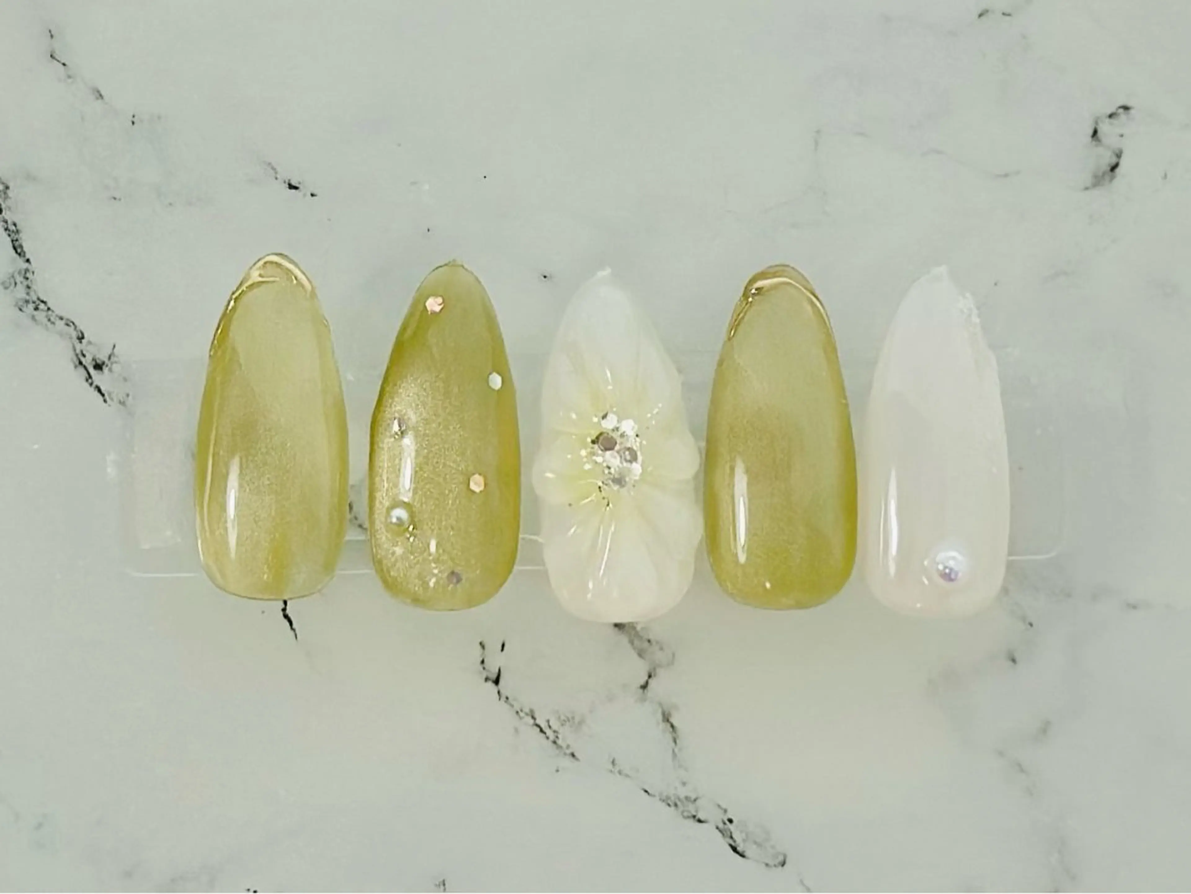 ネイル nailsalon oluoluのネイルデザイン