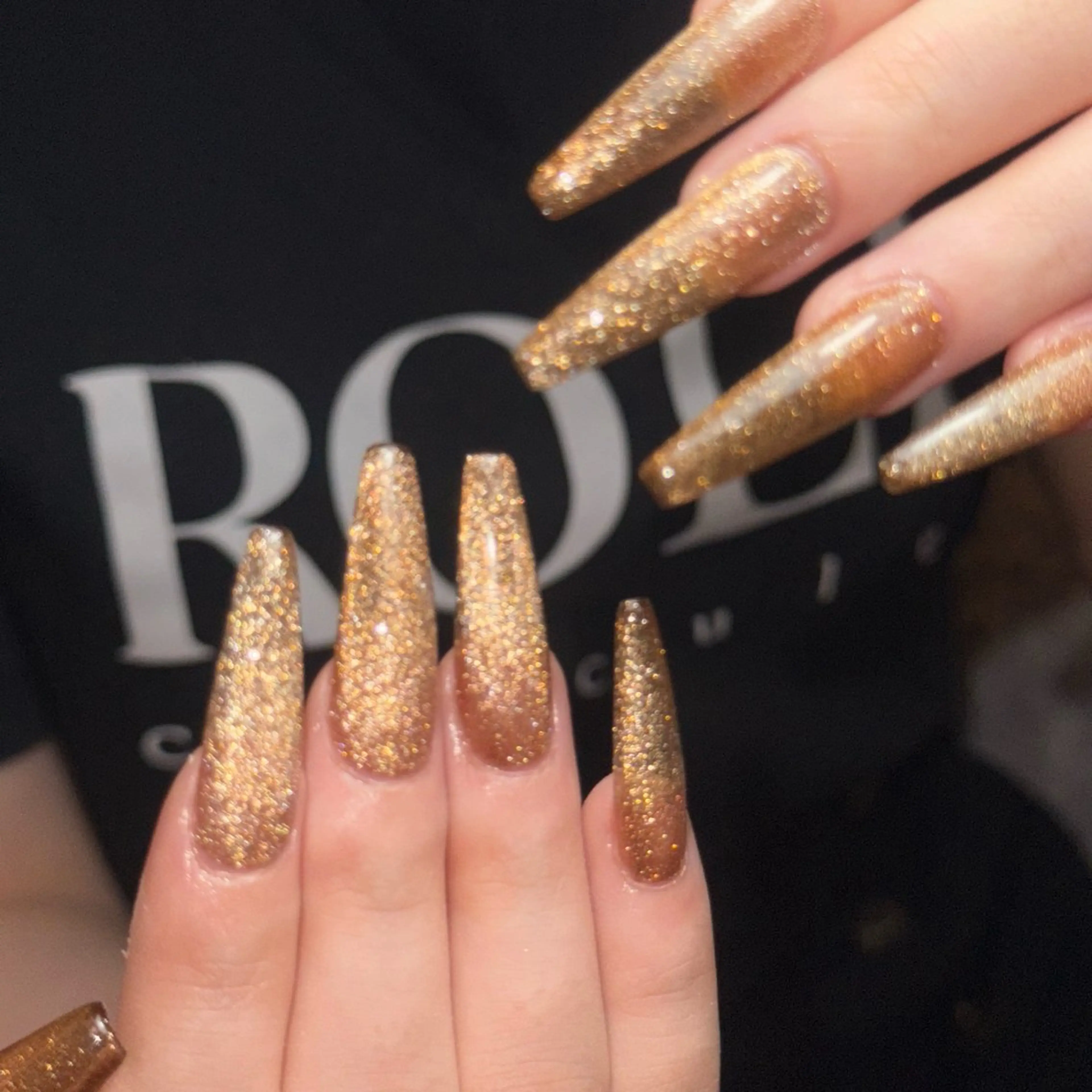 ネイル 長さ出し フラッシュネイル キラキラネイル マグネットネイル nailsalon ChuColaのネイルデザイン