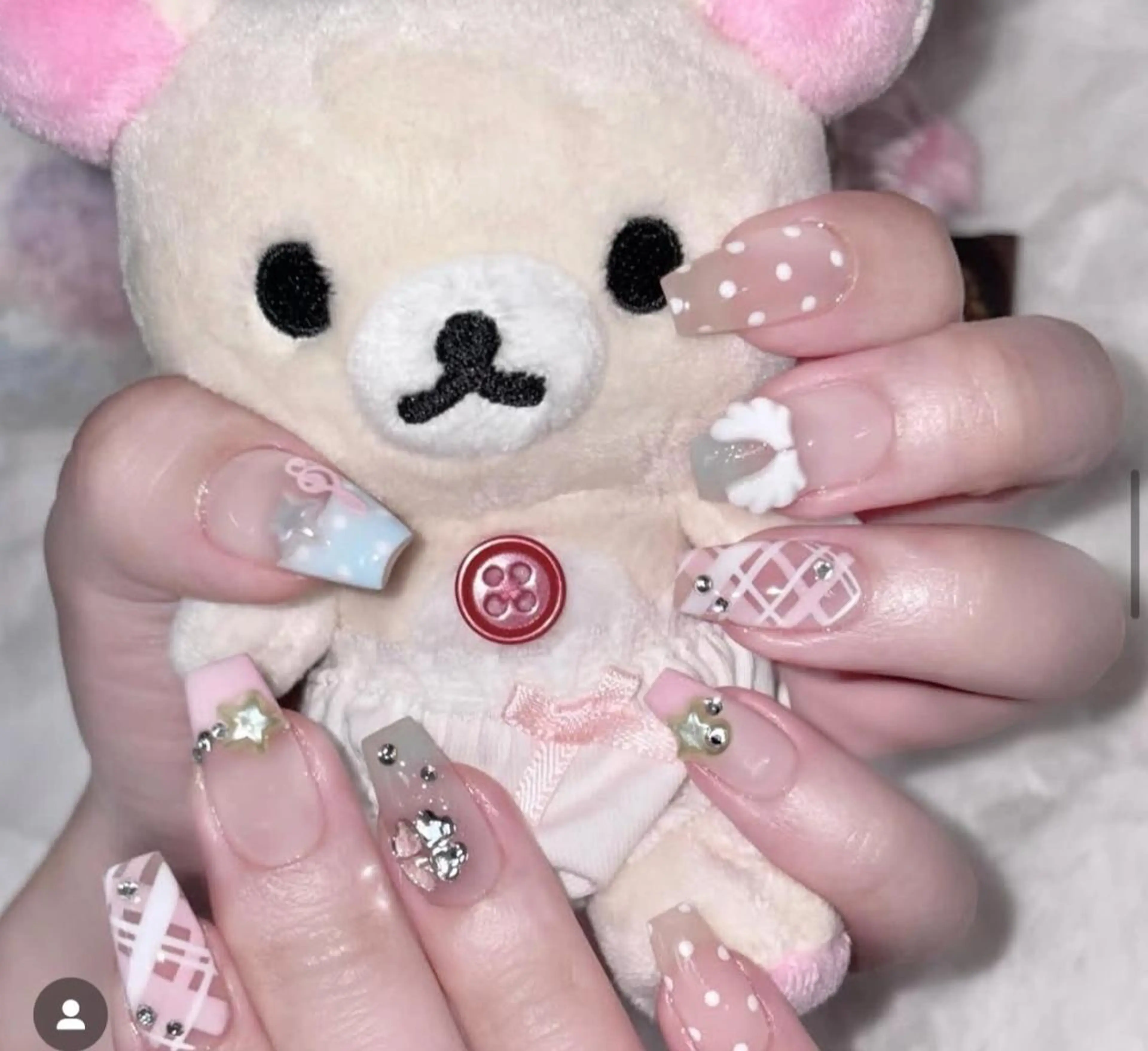 ネイル NANA nail 西川口モデル募集のネイルデザイン