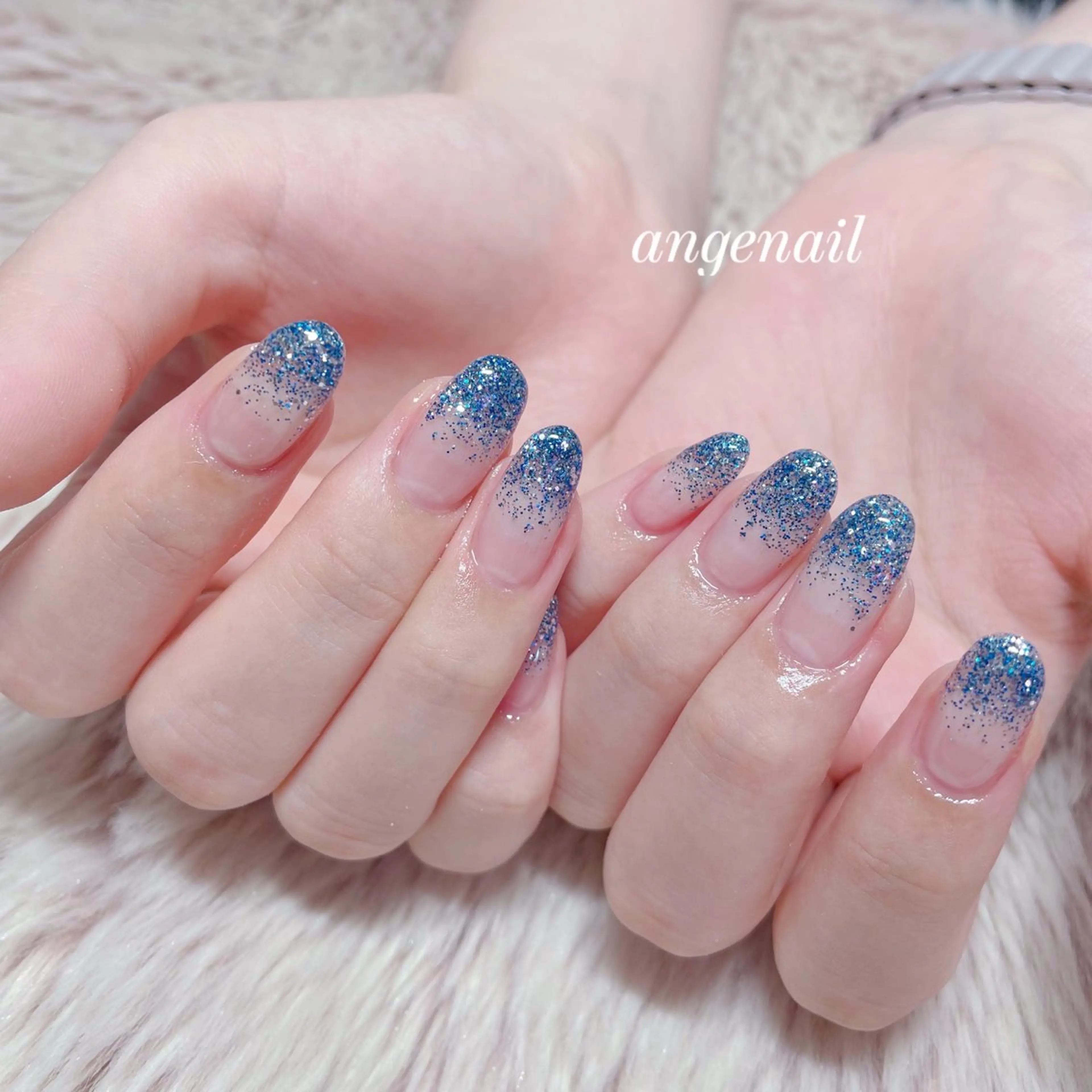 ネイル ハンドネイル オーナーネイリスト MAKIのネイルデザイン