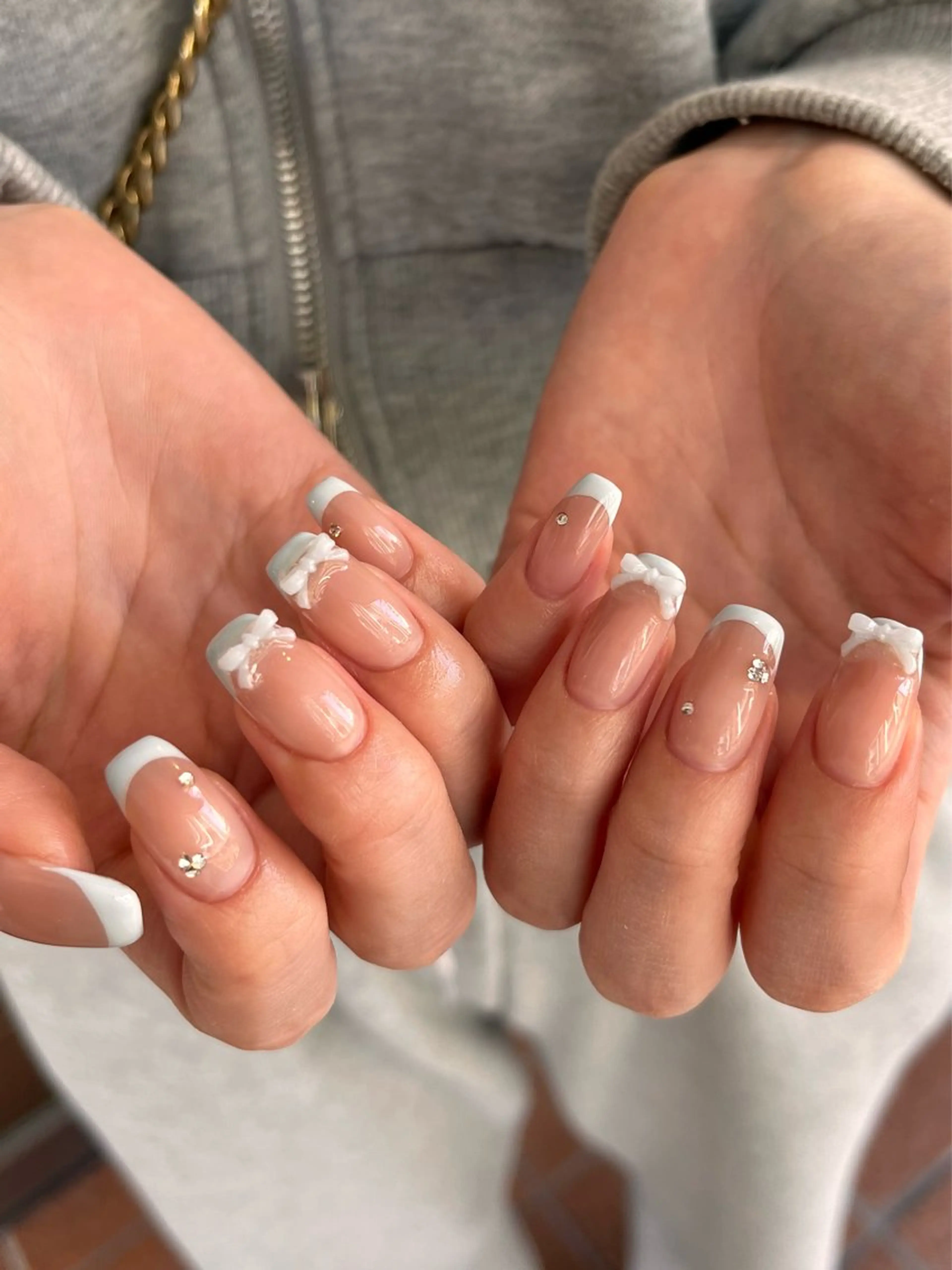 ネイル ブルー フレンチネイル パステルネイル リボン ハンドネイル ballie／小野原 なつみのネイルデザイン