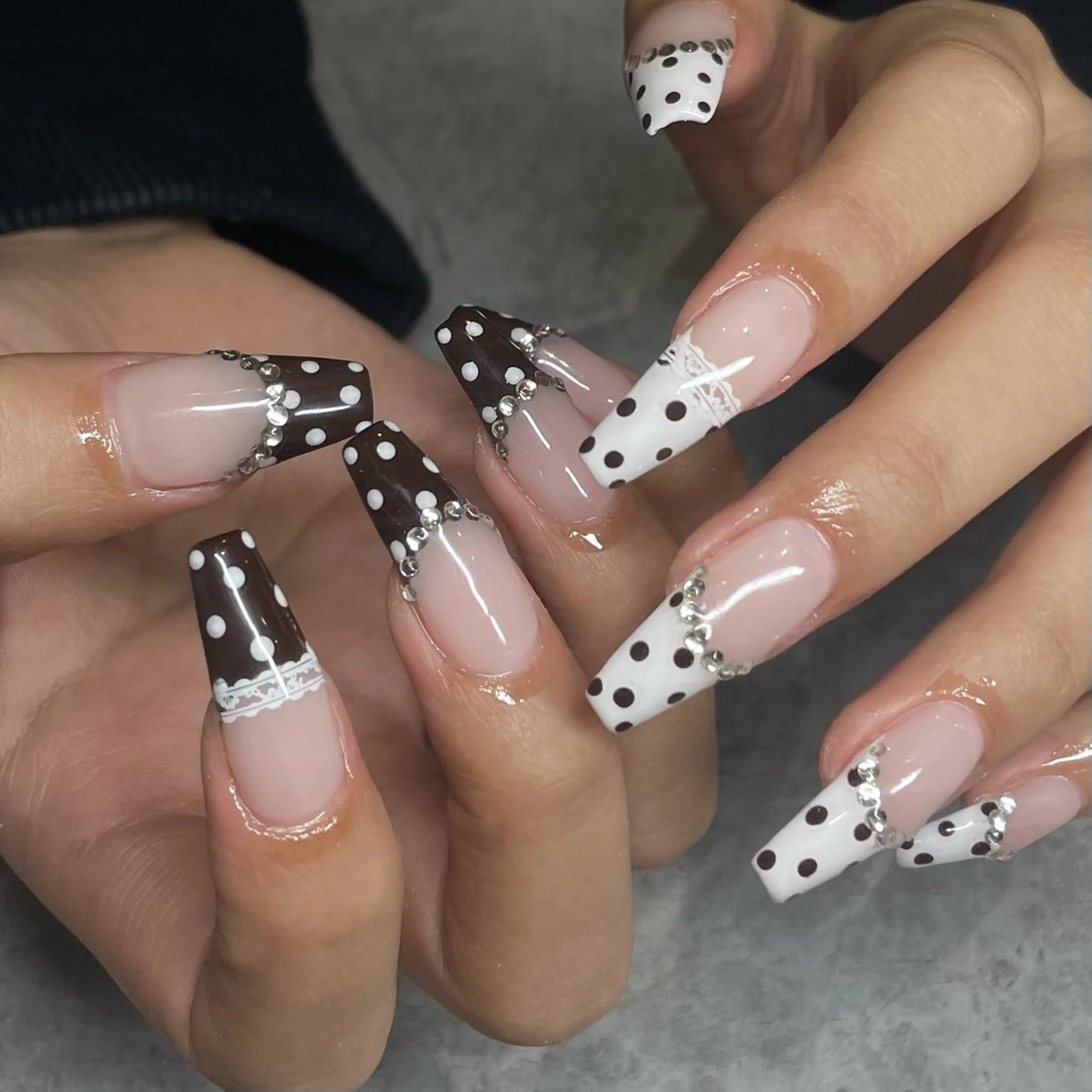 ネイル ハンドネイル IROHA NAIL Kurumi🪽🫧のネイルデザイン