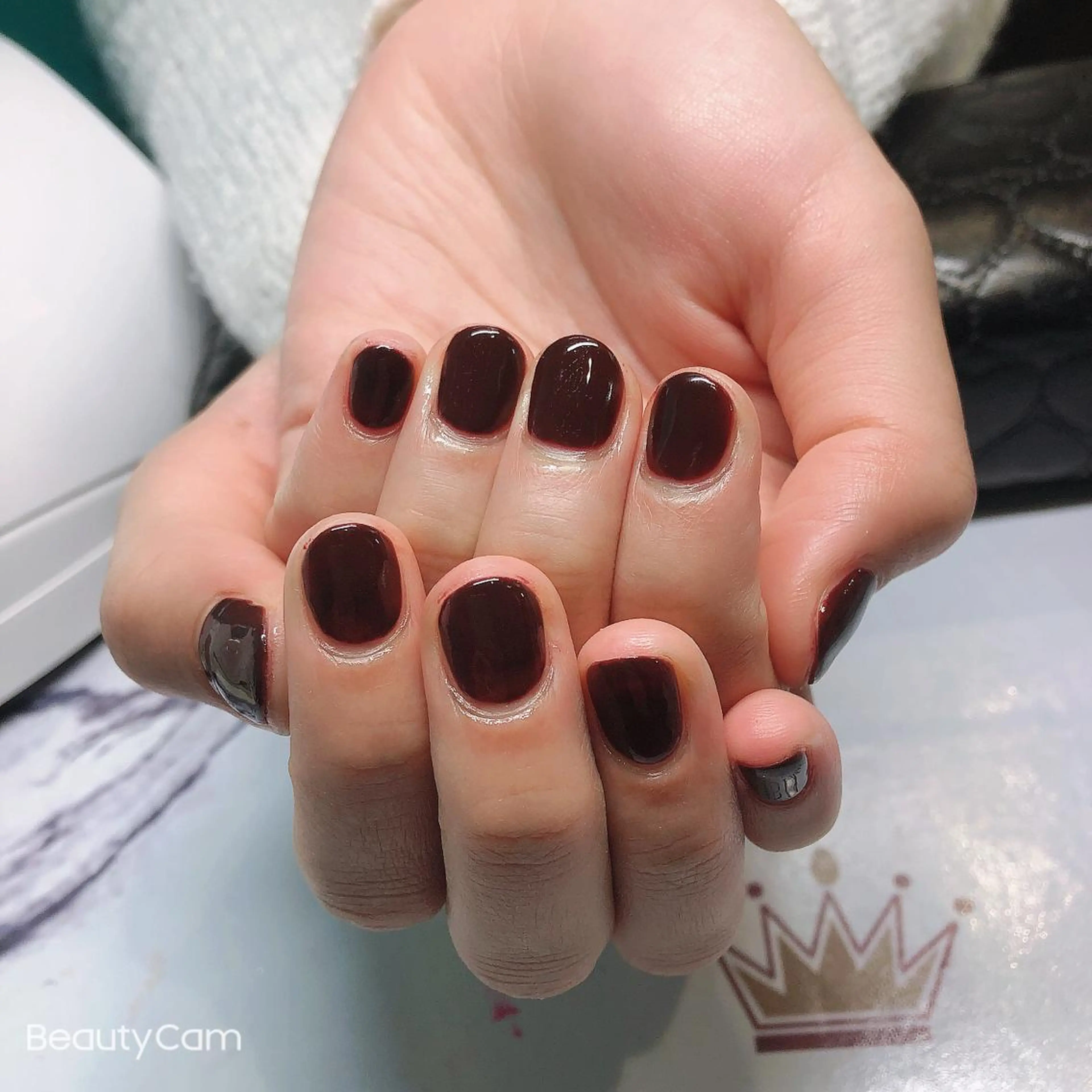 ネイル ガレンドウ 白澤 愛子のネイルデザイン