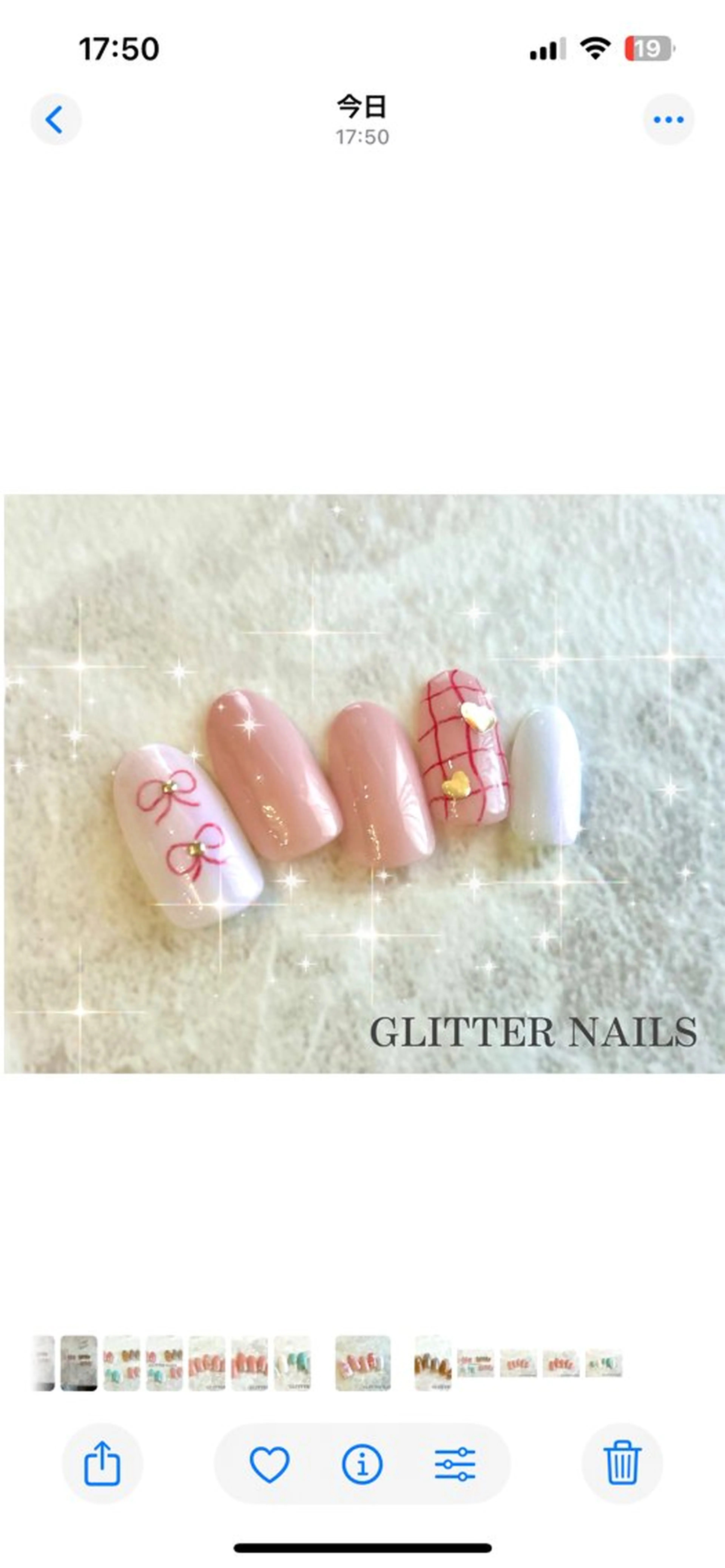 ネイル ハンドネイル glitter na ils AYAのネイルデザイン