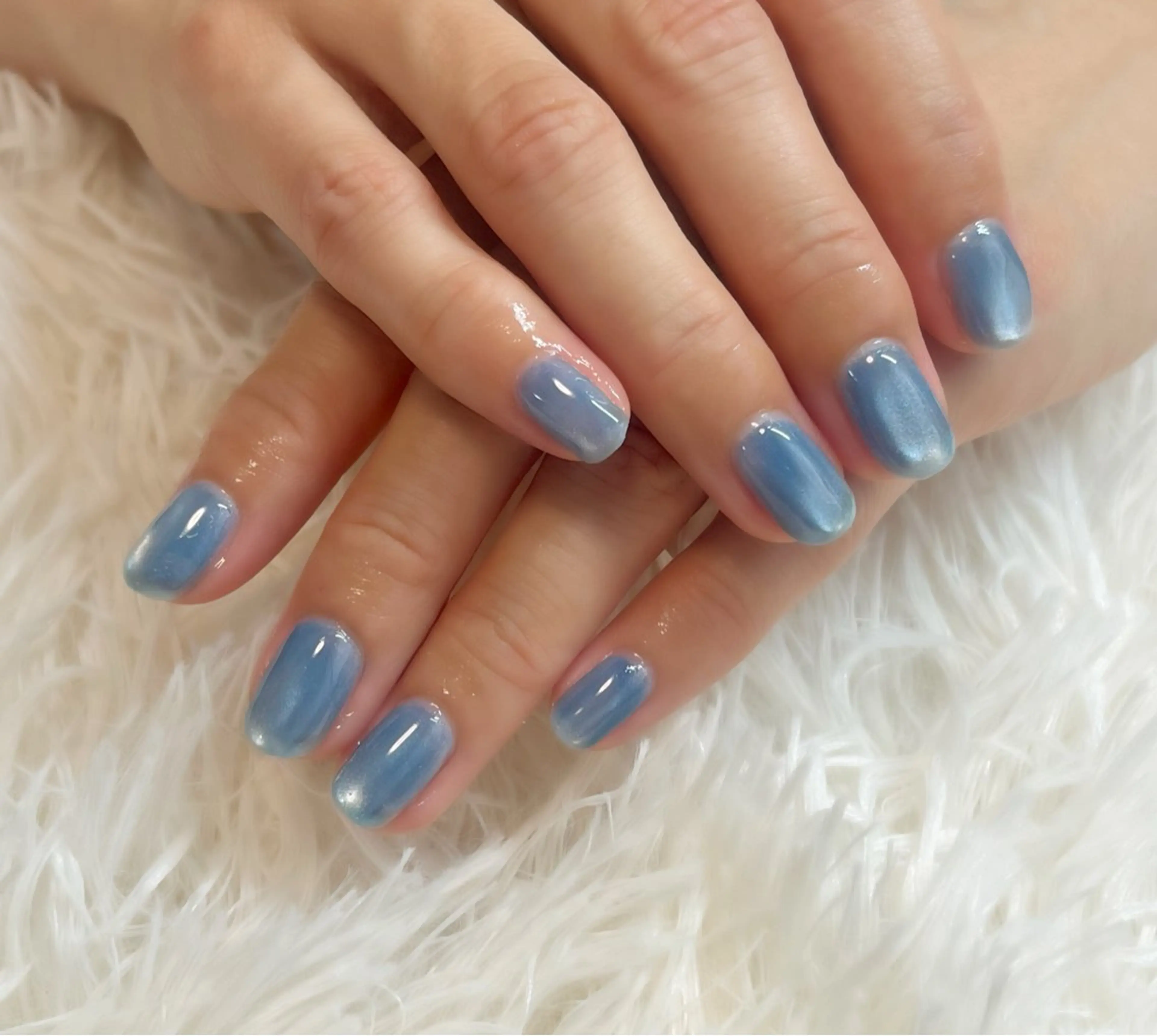 ネイル ブルー マグネットネイル 夏ネイル ハンドネイル 島田 亜紀のネイルデザイン