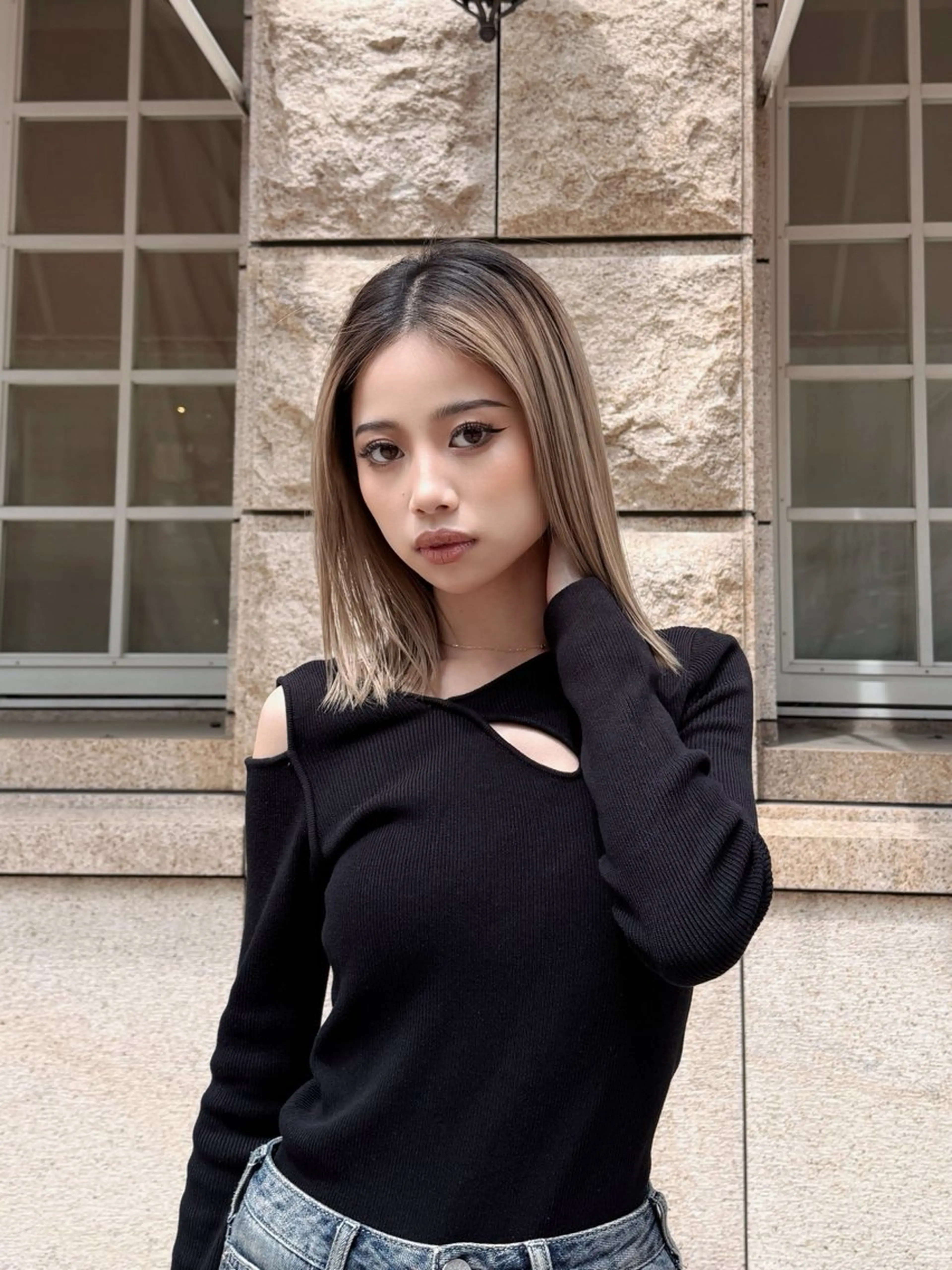 ショート レイヤーカット ブリーチ.バレイヤー ジュ.REAL心斎橋のヘアスタイル