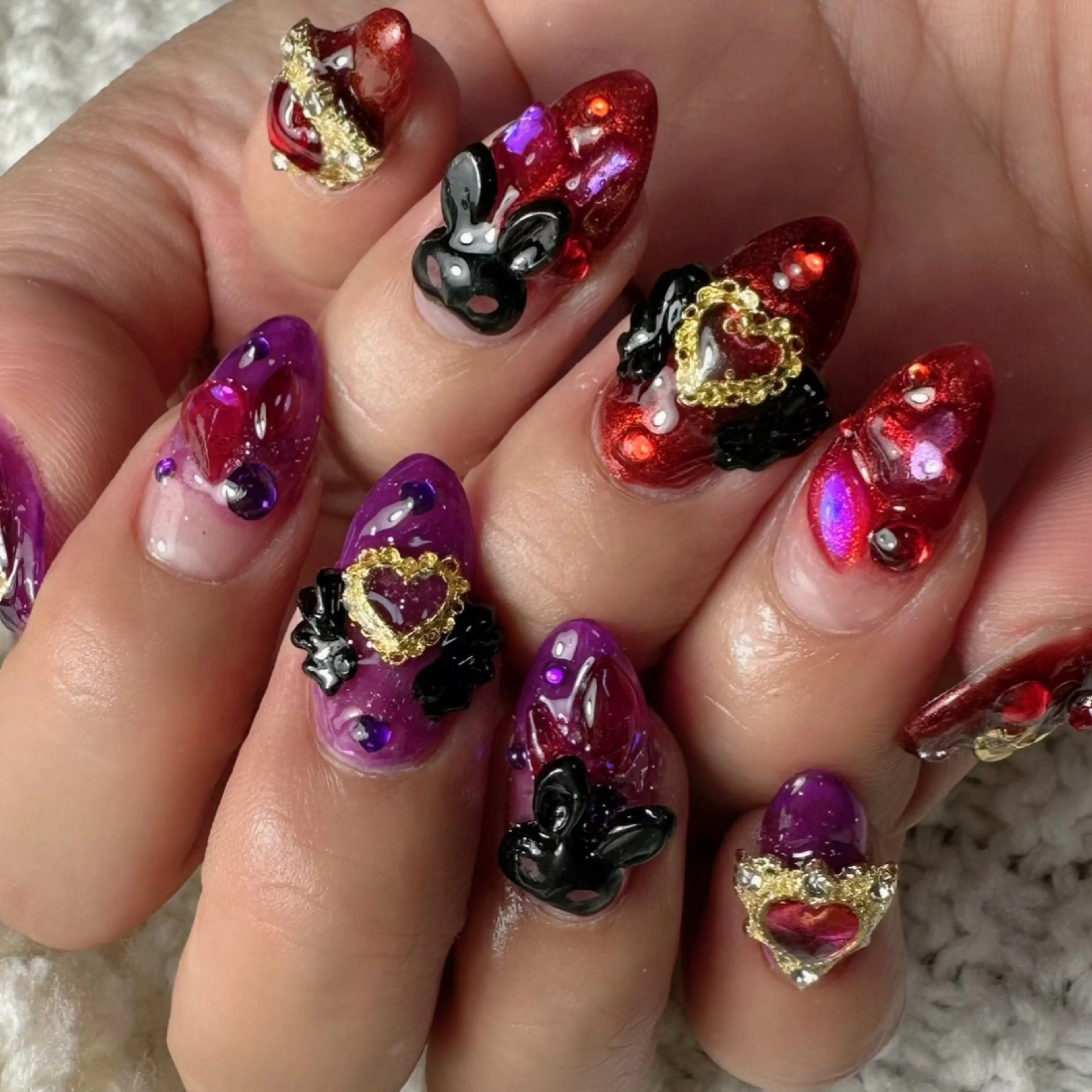 ネイル 新山 聖のネイルデザイン