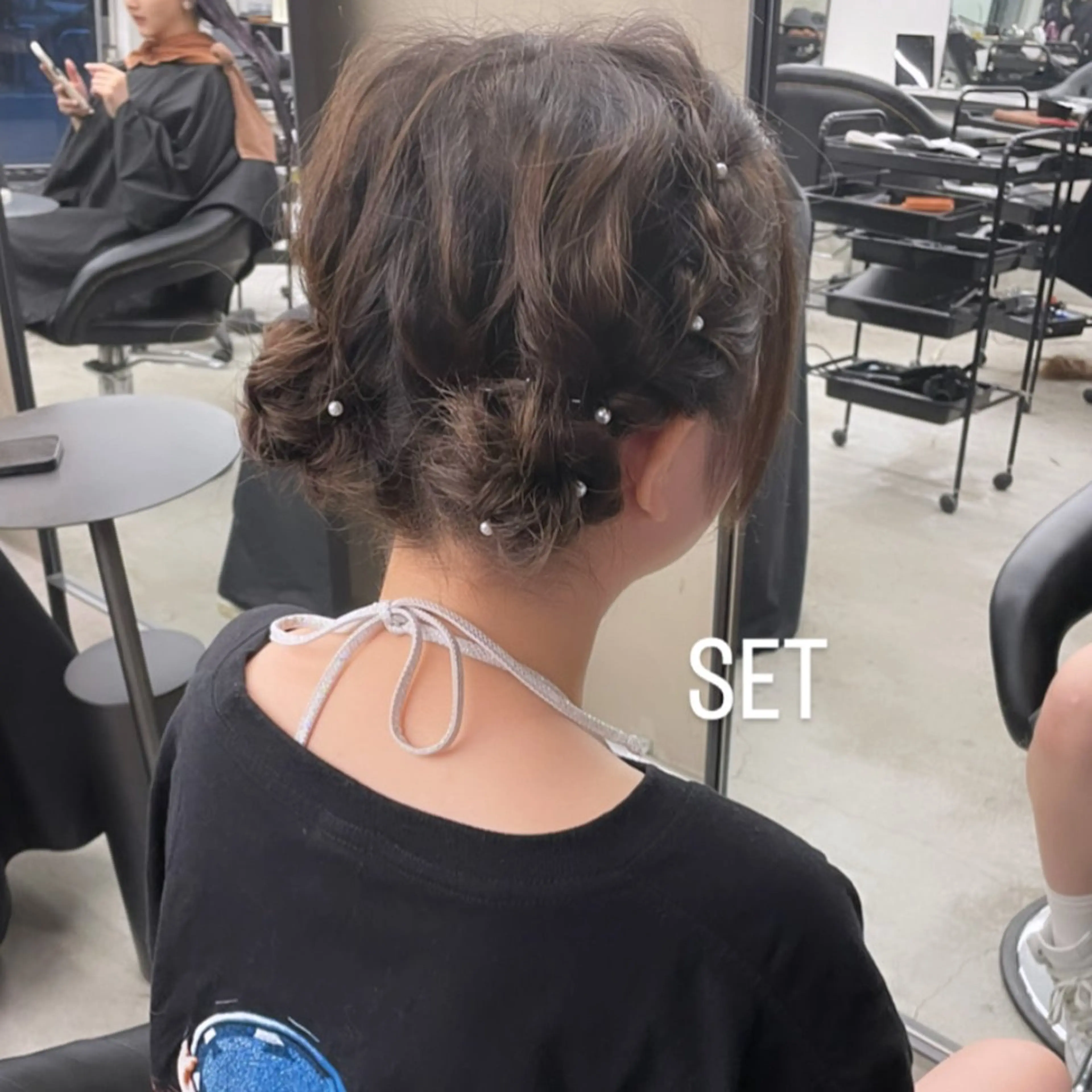 ミディアム ヘアアレンジ ヘアセット エクステ🩵ブリーチ 韓国ヘア🩵KAEのヘアスタイル