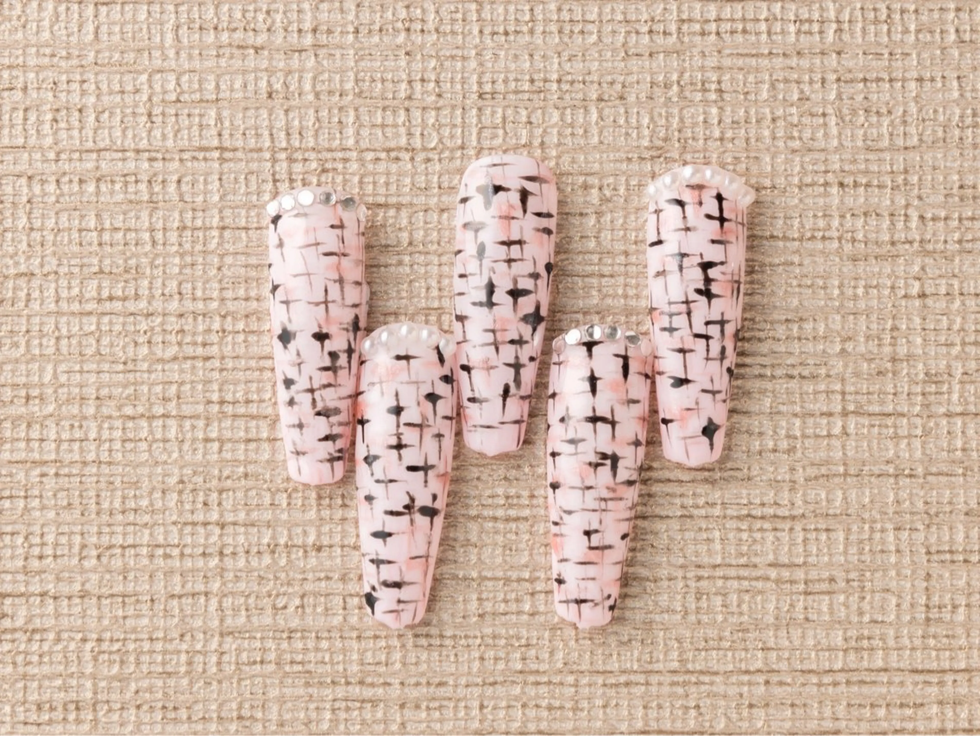 ネイル しょう えんきんのネイルデザイン