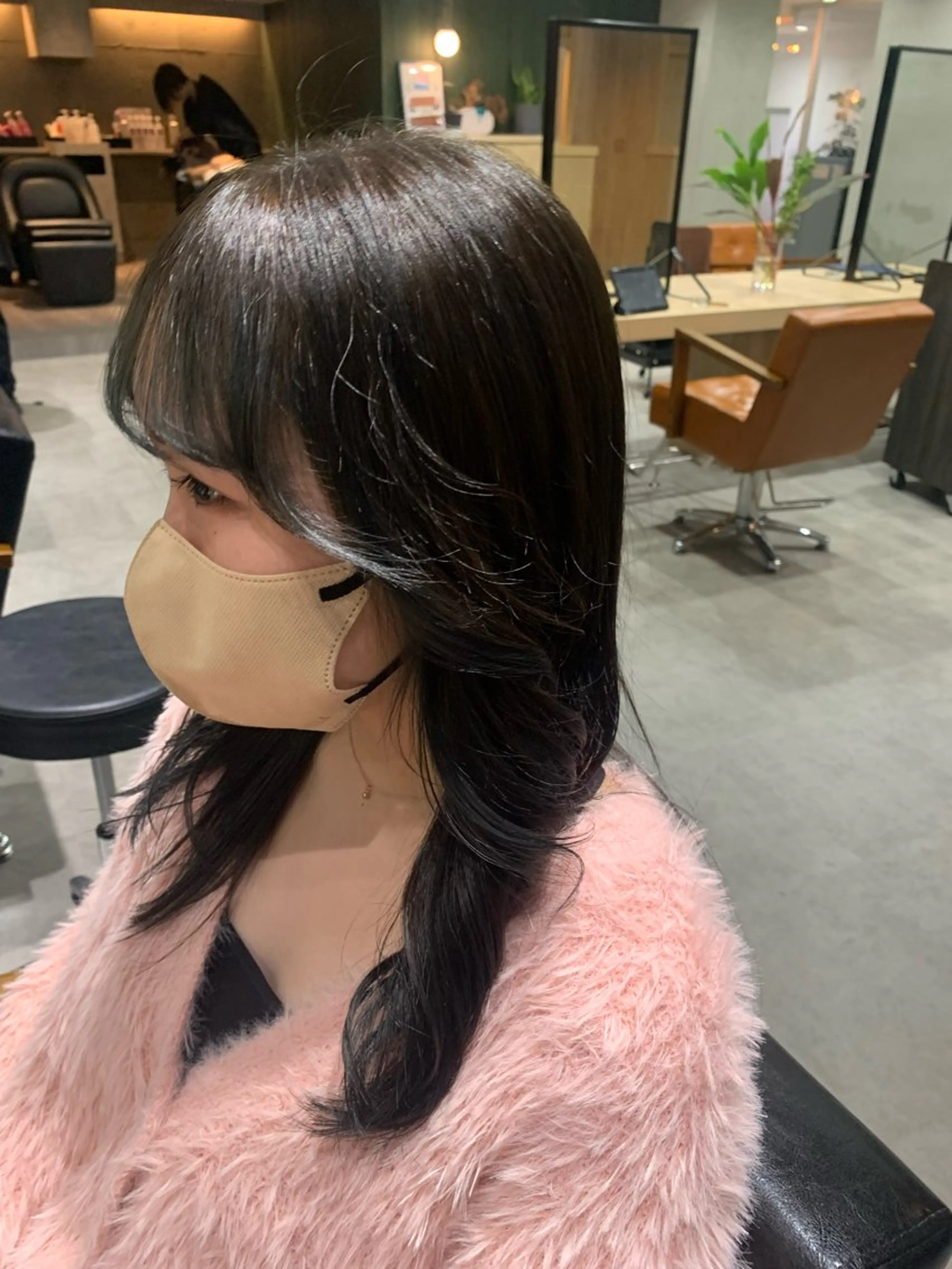 ロング lena🎀 透明感カラー/韓国風のヘアスタイル