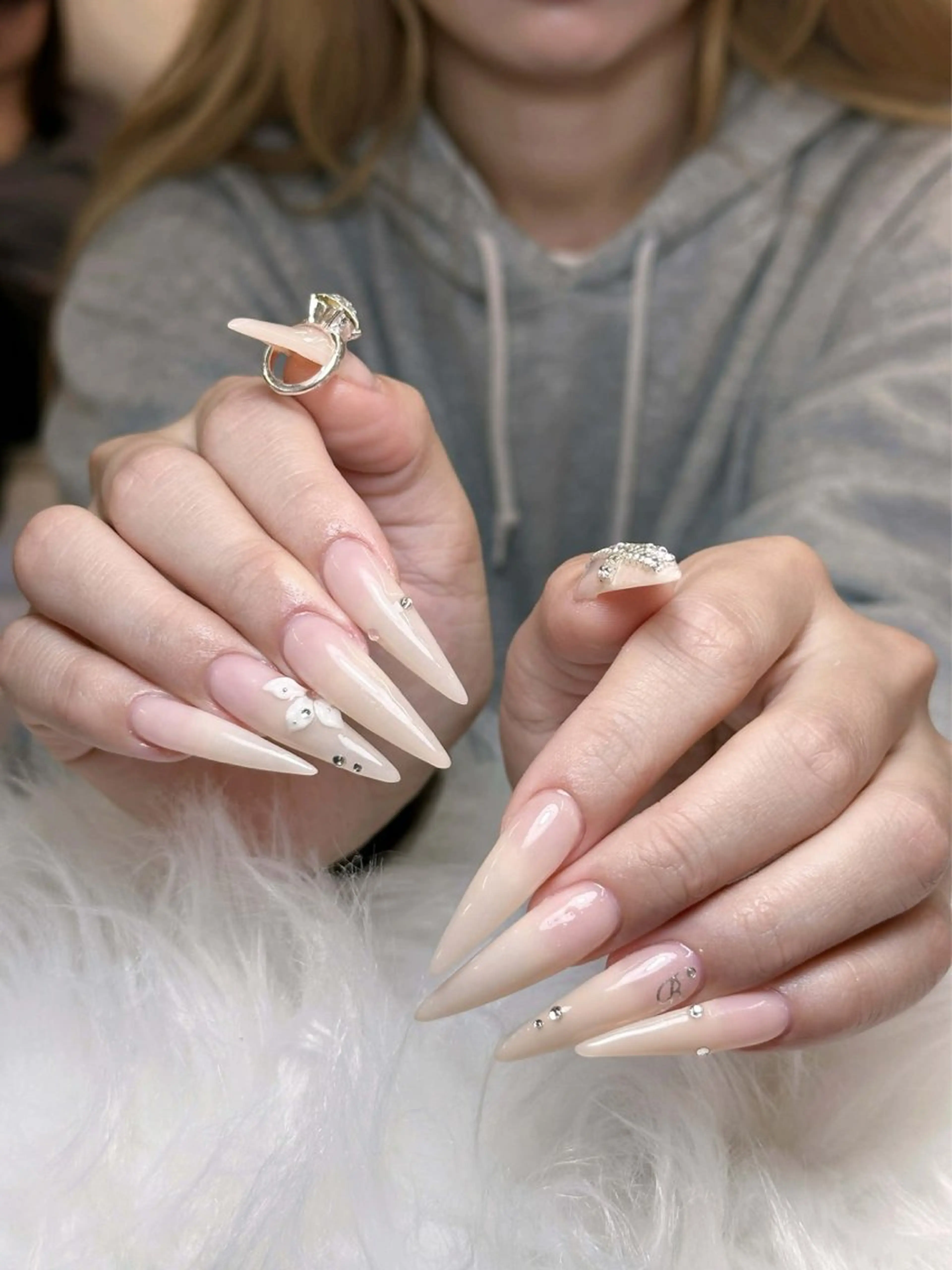 ネイル ハンドネイル hue nail1のネイルデザイン