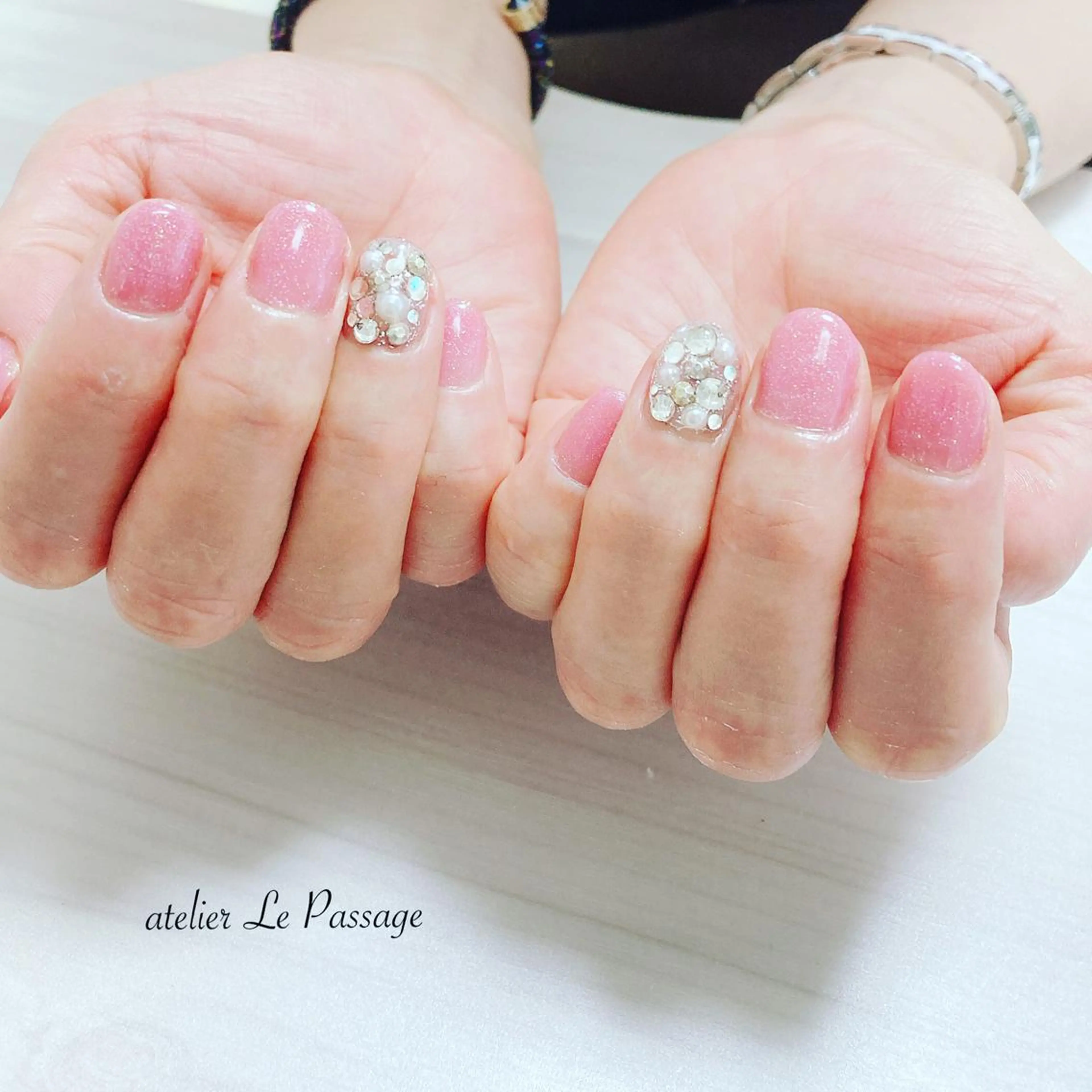 ネイル ジェルネイル キラキラネイル ラメ(グリッター) オフィスネイル パラジェル h nakatsukaのネイルデザイン