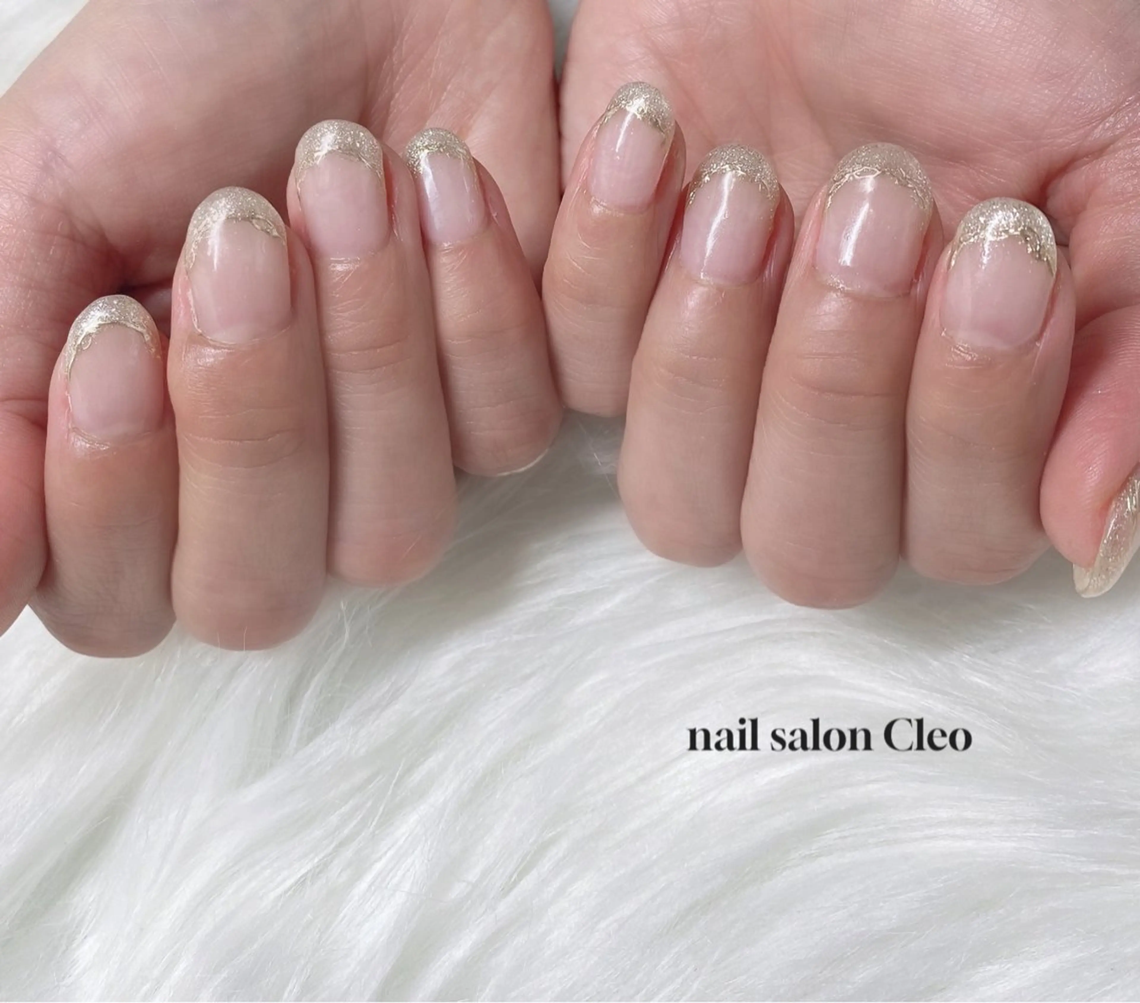 ネイル フレンチネイル ガラスフレンチ ゴールド ラメ(グリッター) Cleo クレオのネイルデザイン