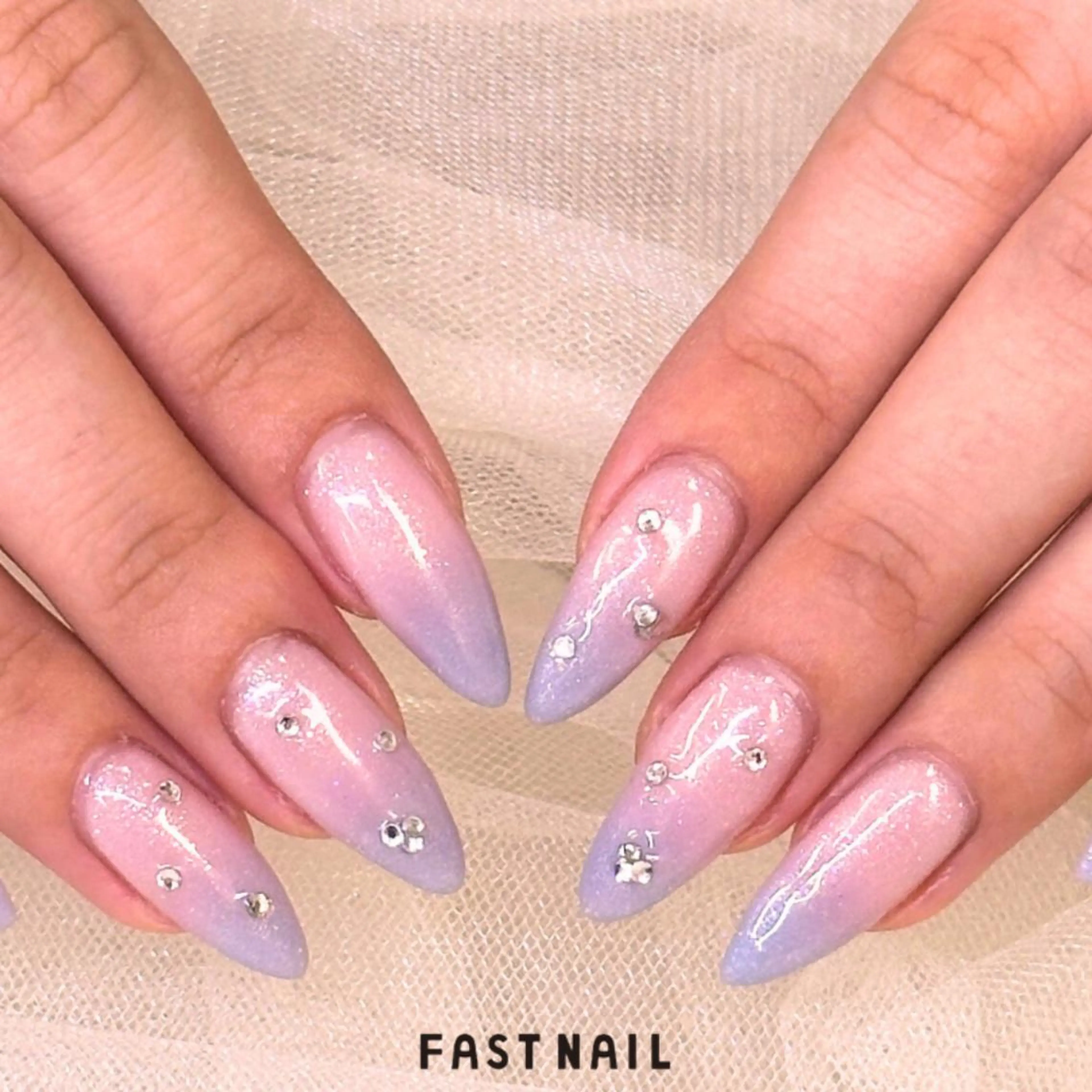 ネイル ファストネイル 池袋東口駅前店のネイルデザイン