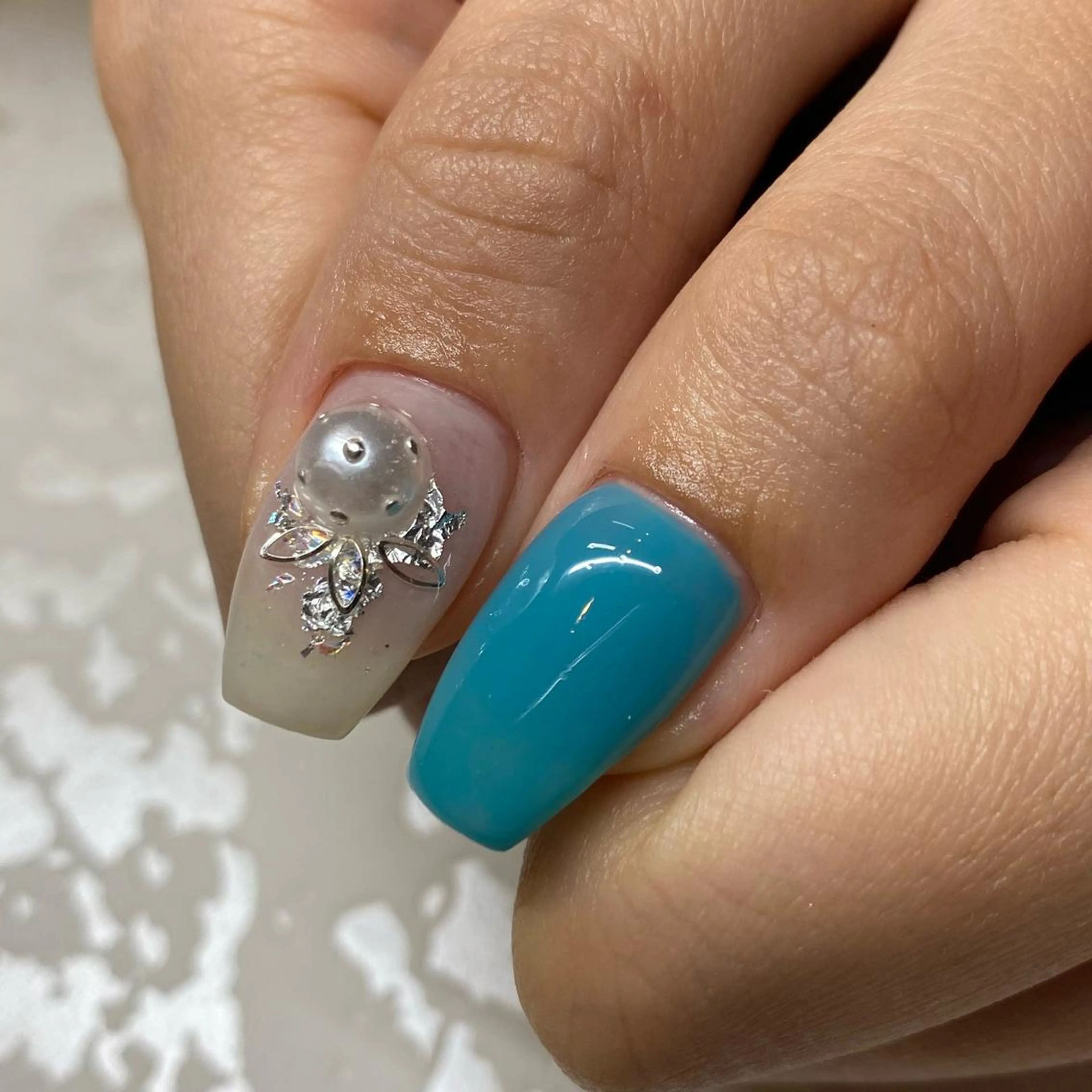 ネイル NORA nail UMEDA MAIのネイルデザイン