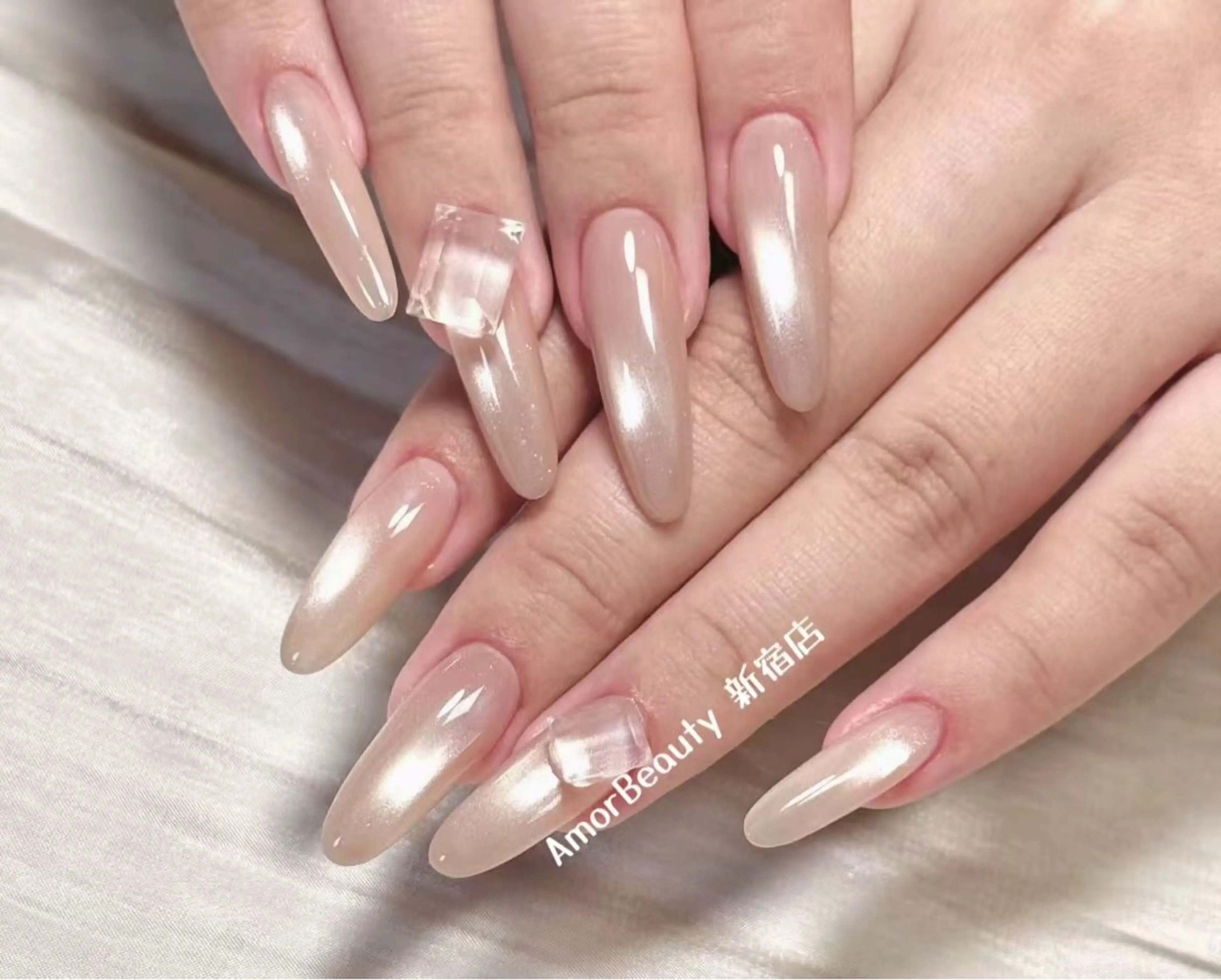 ネイル ハンドネイル Ui_Amor (パラジェル)のネイルデザイン