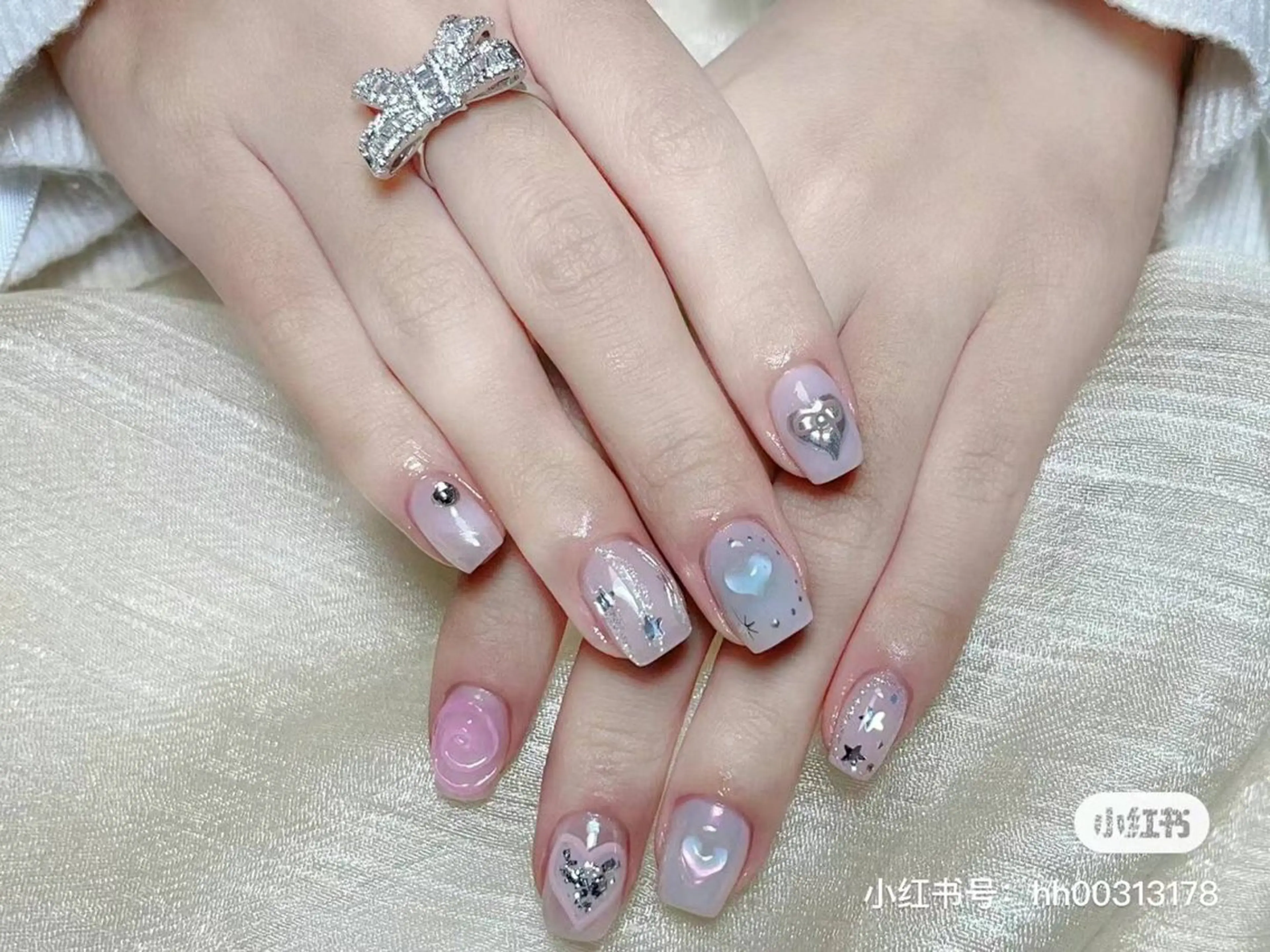 ネイル オーロラネイル チークネイル 長さ出し フットネイル フレンチネイル ハンドネイル ハンドケア lily nailのネイルデザイン