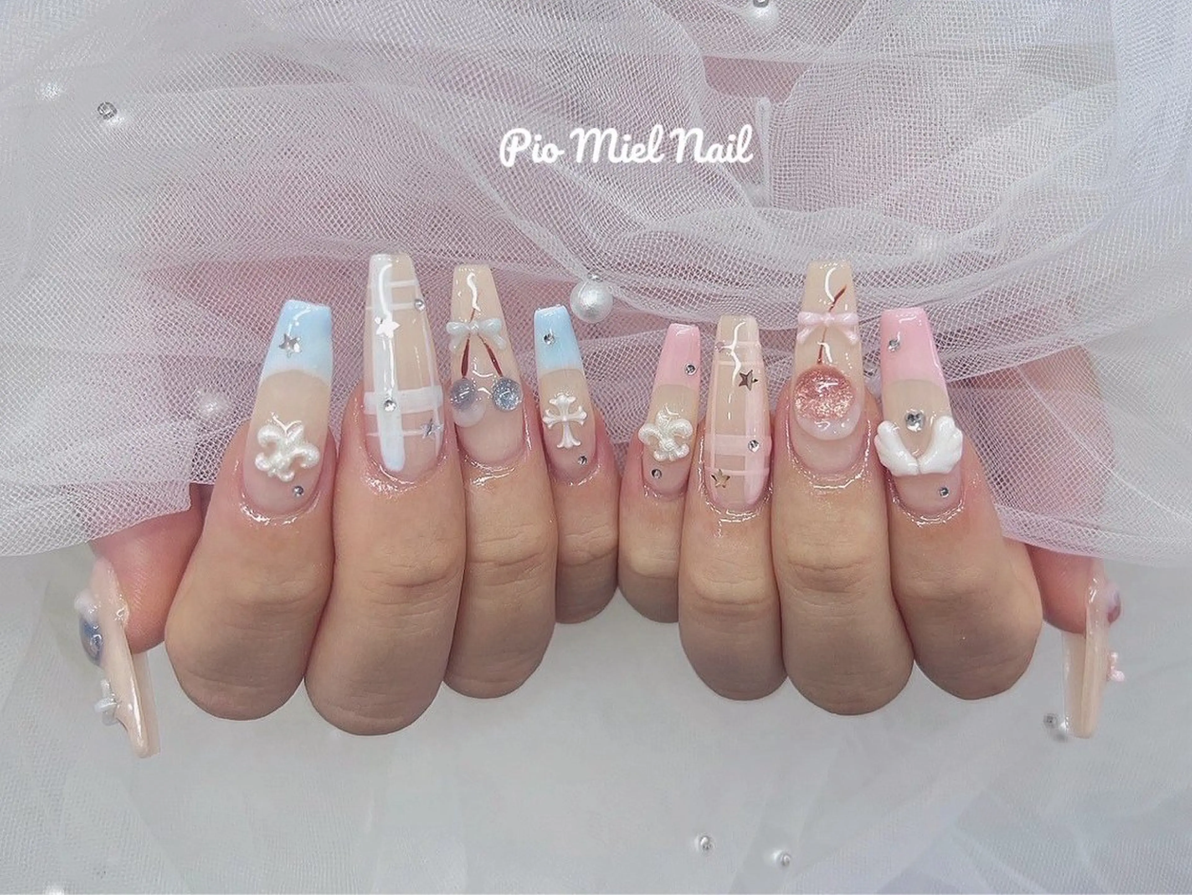 ロング 韓国風ヘア ハンドネイル HANA 長さだしのネイルデザイン